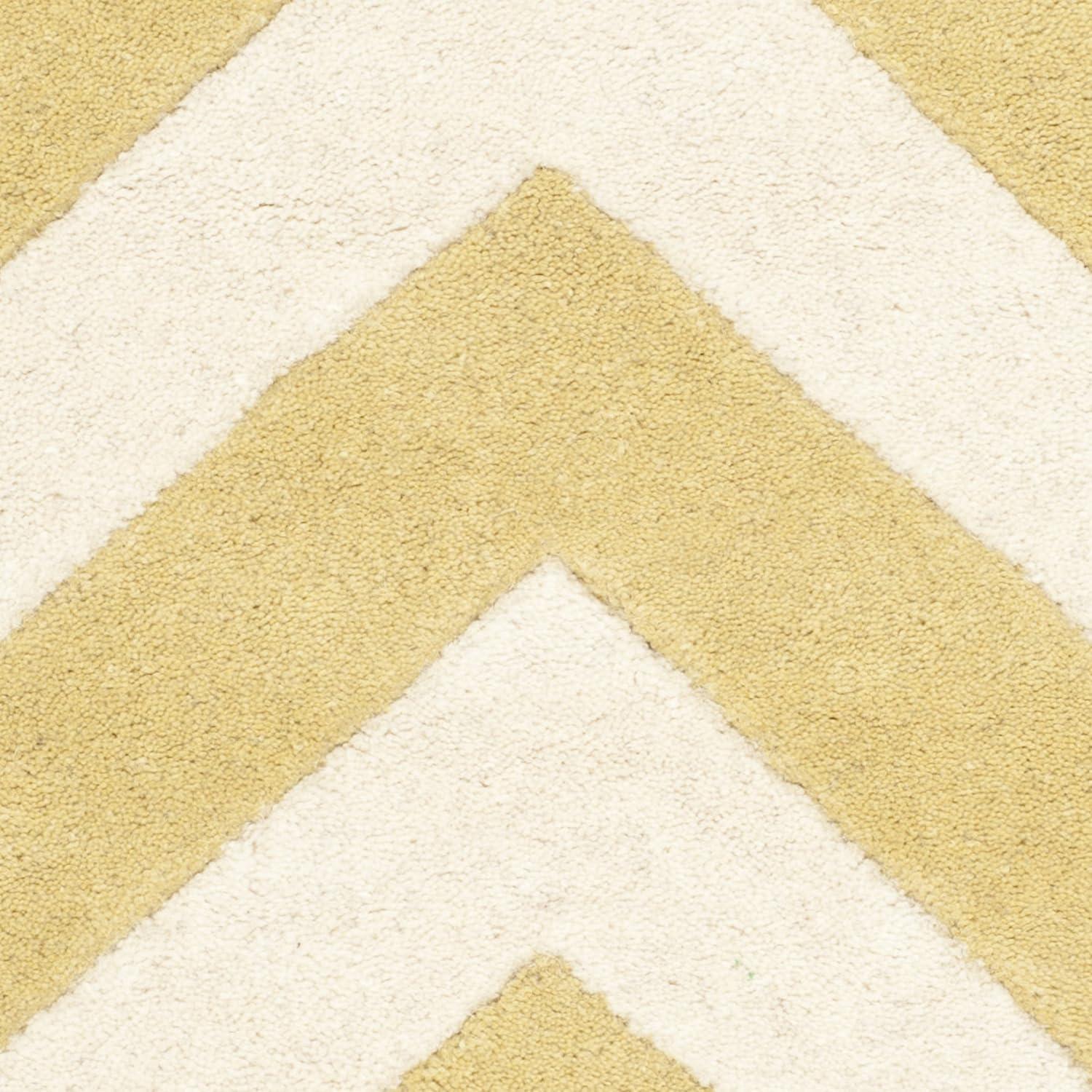 SAFAVIEH Chatham Jake Zigzag Stripes Wool Area Rug, Light Gold/Ivory, 2' x 3'