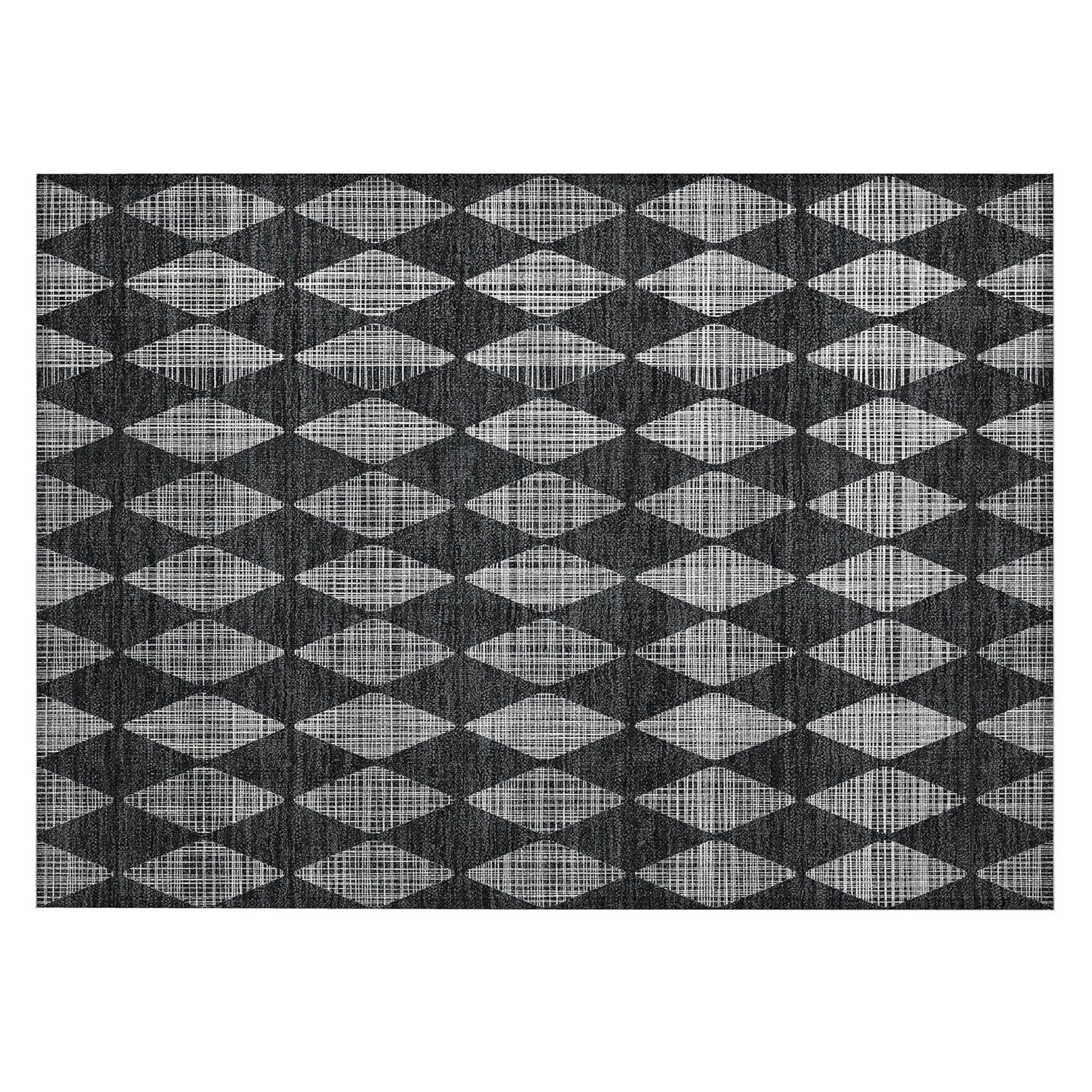 Charcoal Diamond Pattern Machine Washable Rug 1'8" x 2'6"