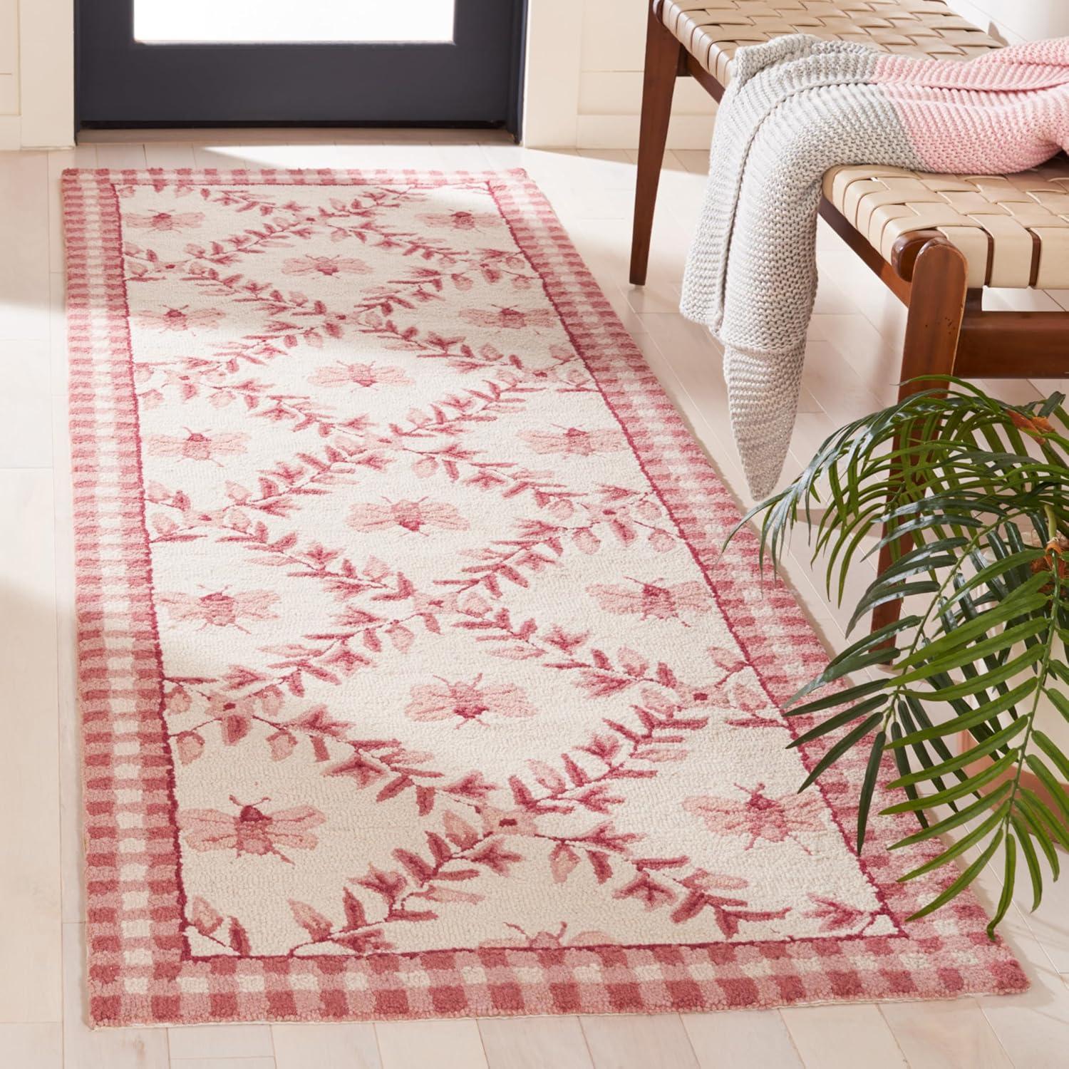 Chelsea HK55 Hand Hooked Runner Rug - Ivory/Rose - 2'6"x10' - Safavieh.