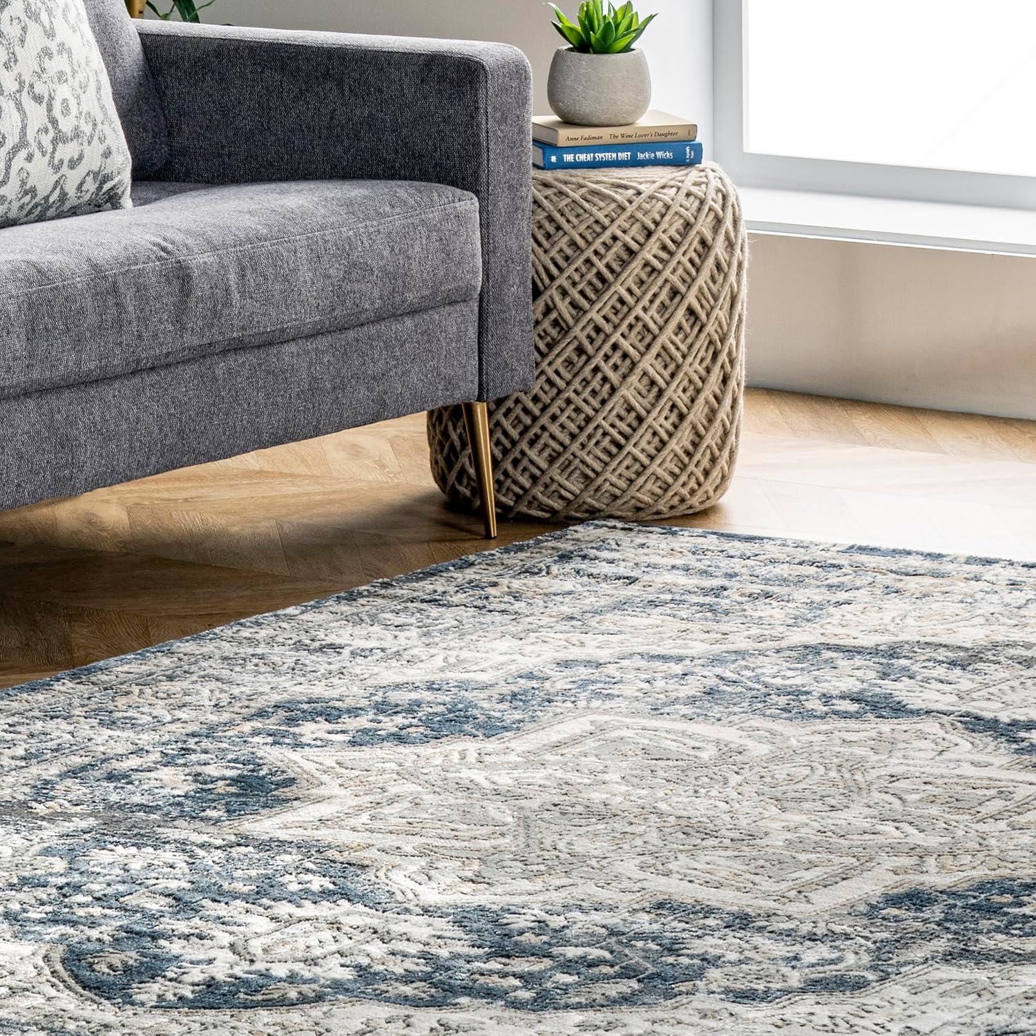 Nuloom Darcie Traditional Medallion Indoor Area Rug