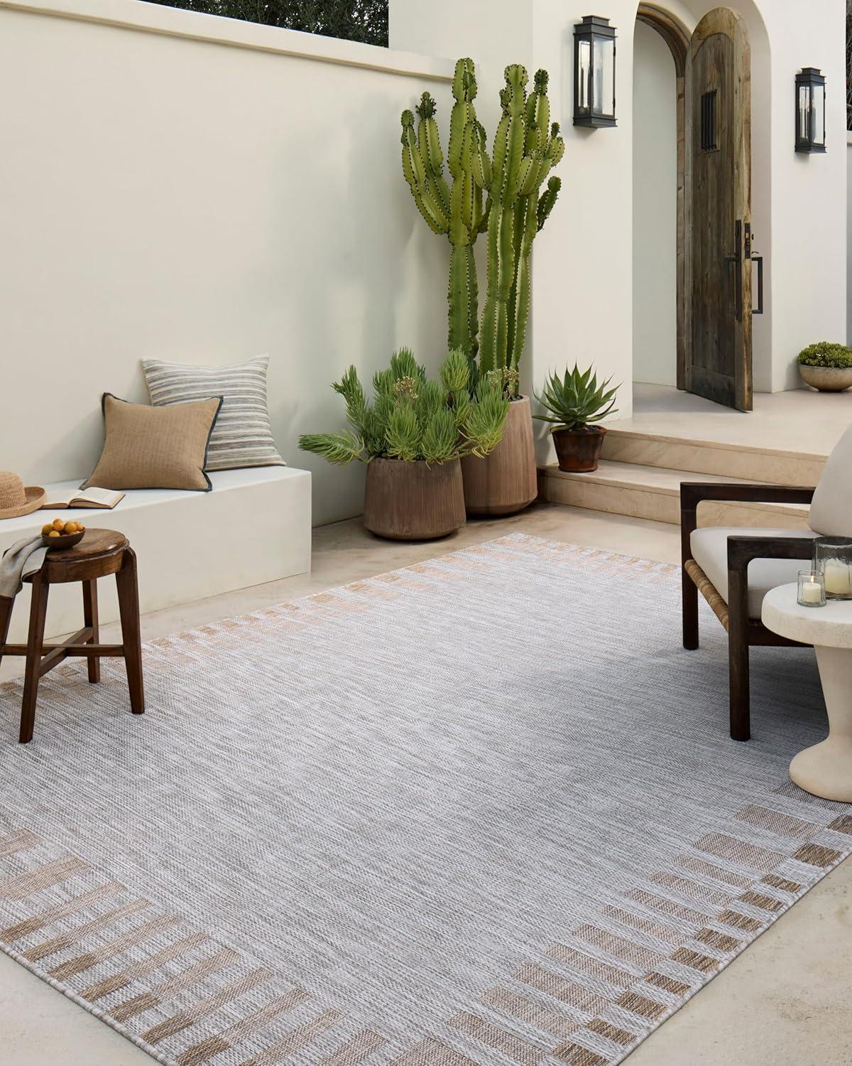 Topanga V Indoor / Outdoor Rug by Amber Lewis x Loloi - Silver and Natural / 3'11" x 5'11"