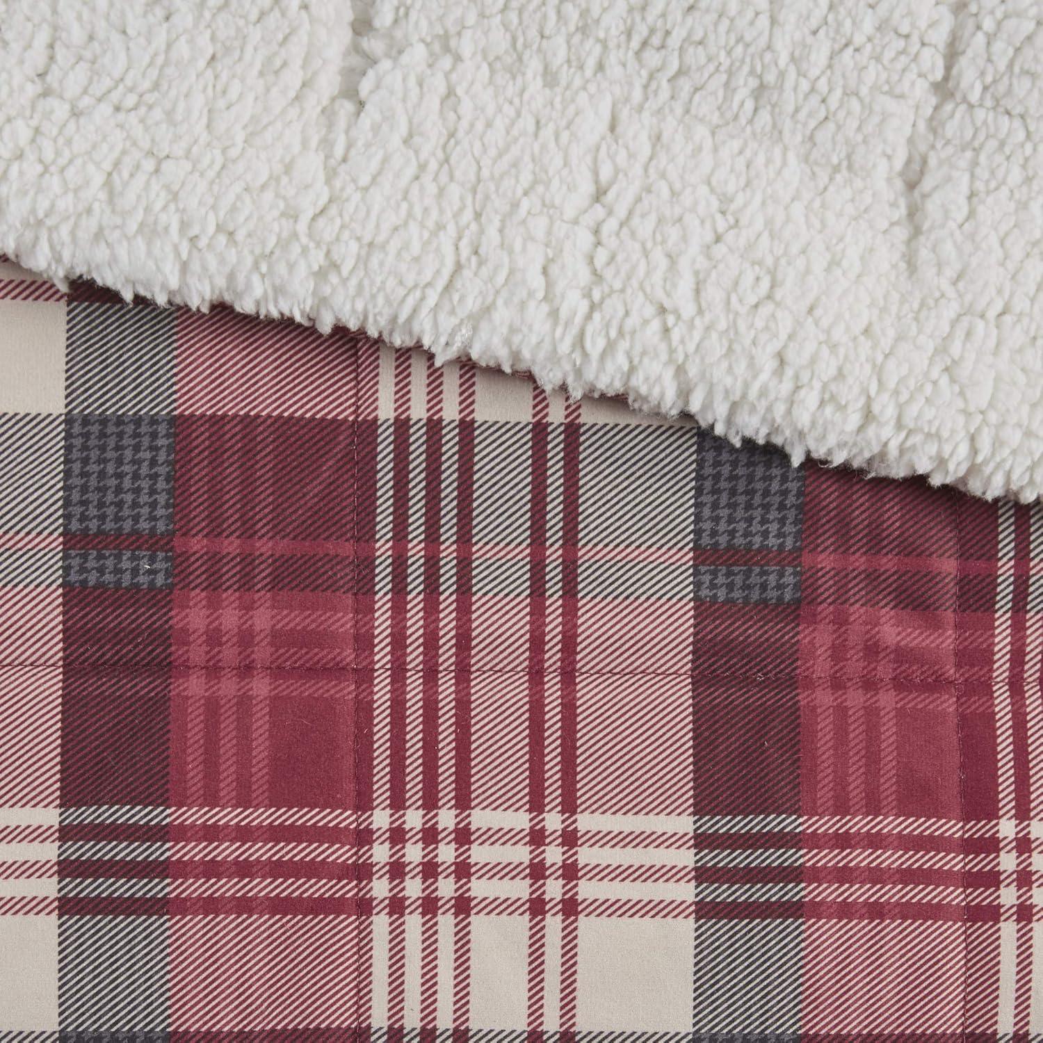 Woolrich Tasha Oversized Sofstpun Down Alternative Throw