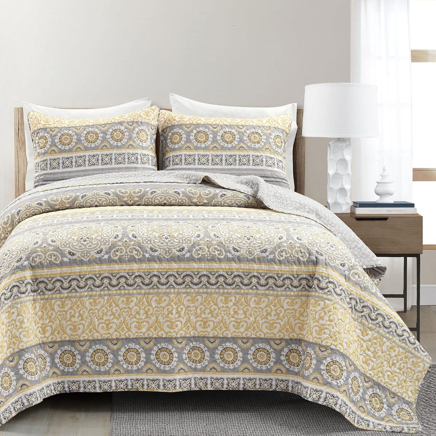 Lush Decor Nesco Navy 320 TC Reversible Modern & Contemporary 3 Piece Quilt Set