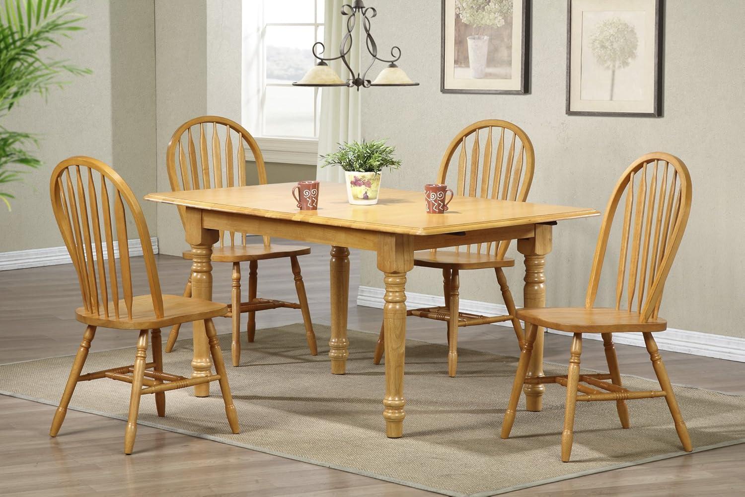 Light Oak Extendable Farmhouse Dining Table with Butterfly Leaf