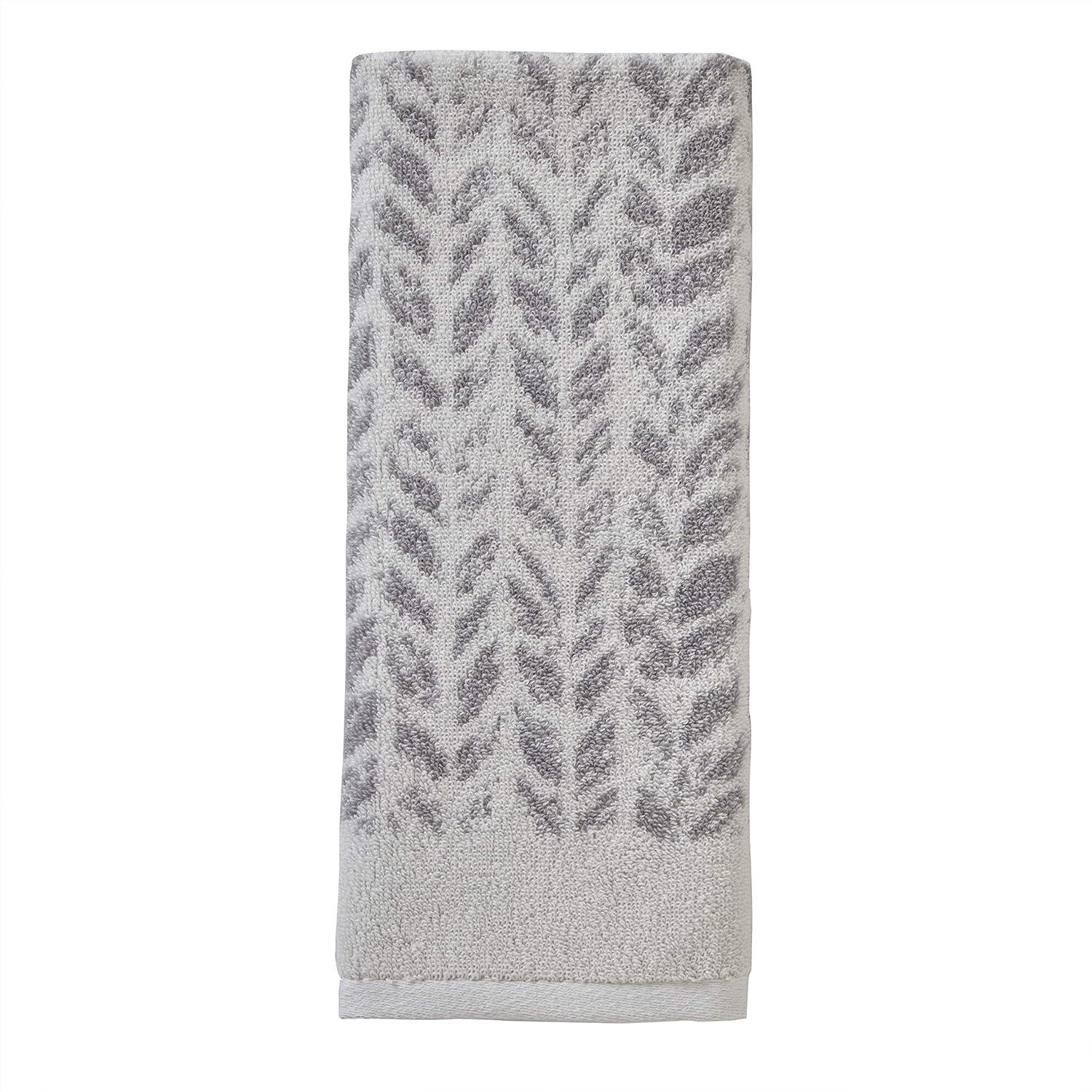 Gracie Oaks Gracie Oaks Distressed Leaves Hand Towel (Set of 2)