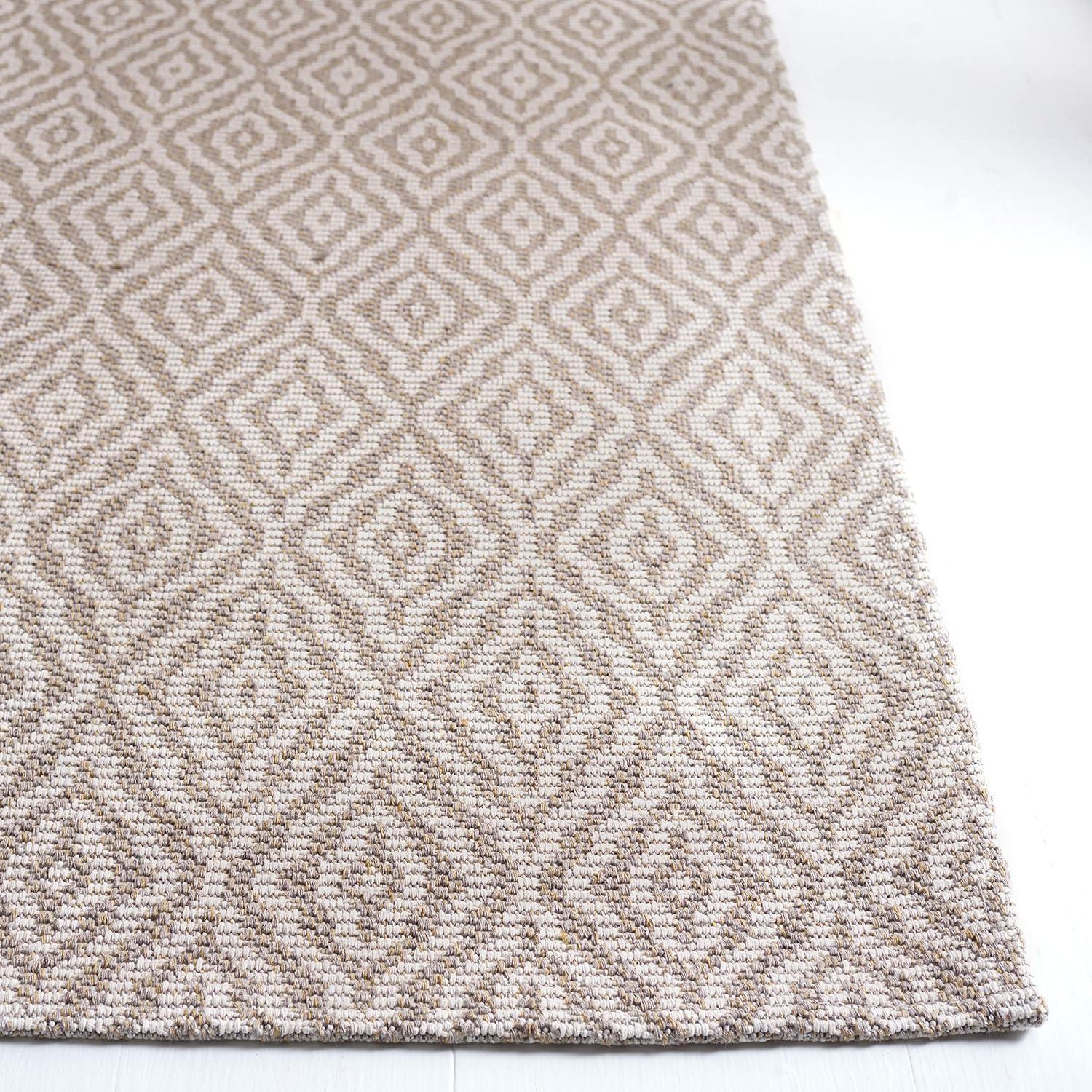 Handmade Taupe and Cream Wool 5' x 7' Reversible Area Rug