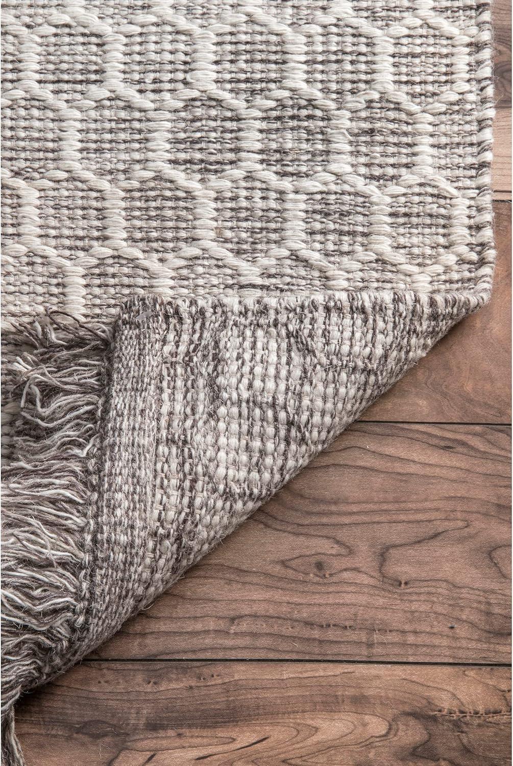 Nuloom Wylie Geometric 3x5 Wool Accent Indoor Area Rug for Living Room Bedroom Dining Room Entryway Kitchen, Baby Blue/Ivory