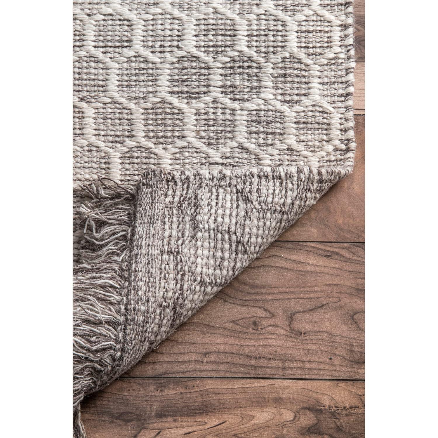 Nuloom Wylie Geometric 3x5 Wool Accent Indoor Area Rug for Living Room Bedroom Dining Room Entryway Kitchen, Baby Blue/Ivory