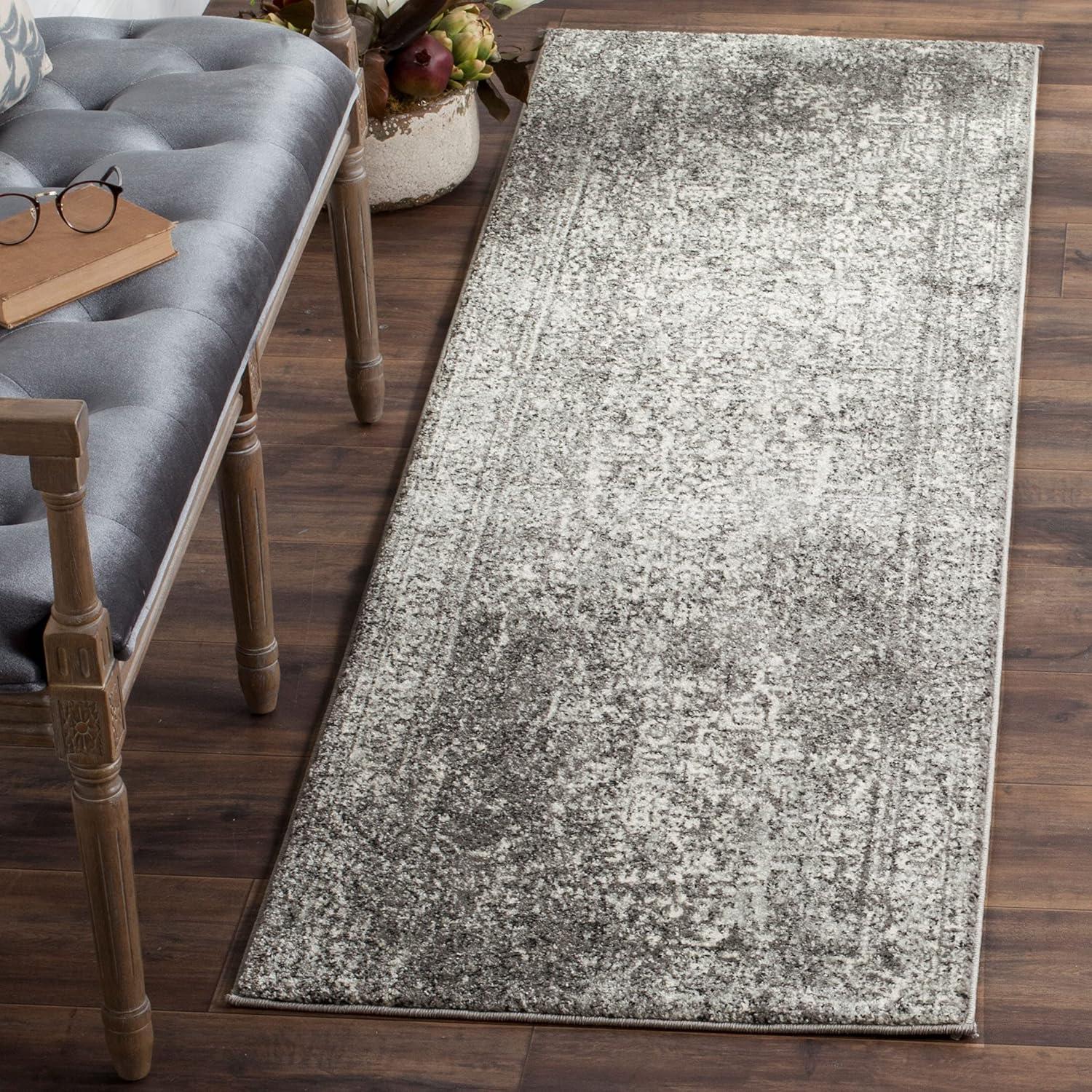 Evoke EVK256 Power Loomed Area Rug  - Safavieh