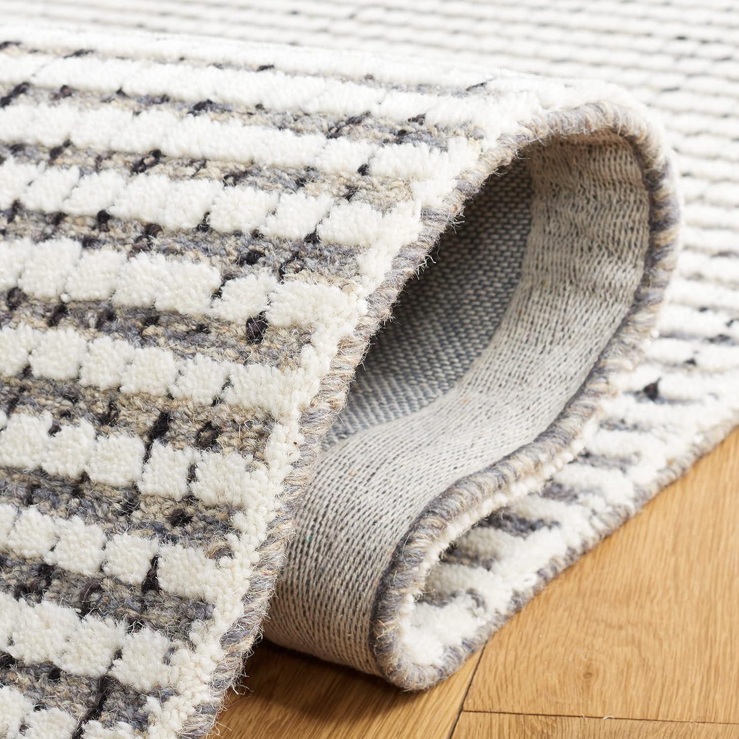 Abstract ABT853 Handmade Indoor Area Rug - Grey/Ivory - 8'x10' - Safavieh