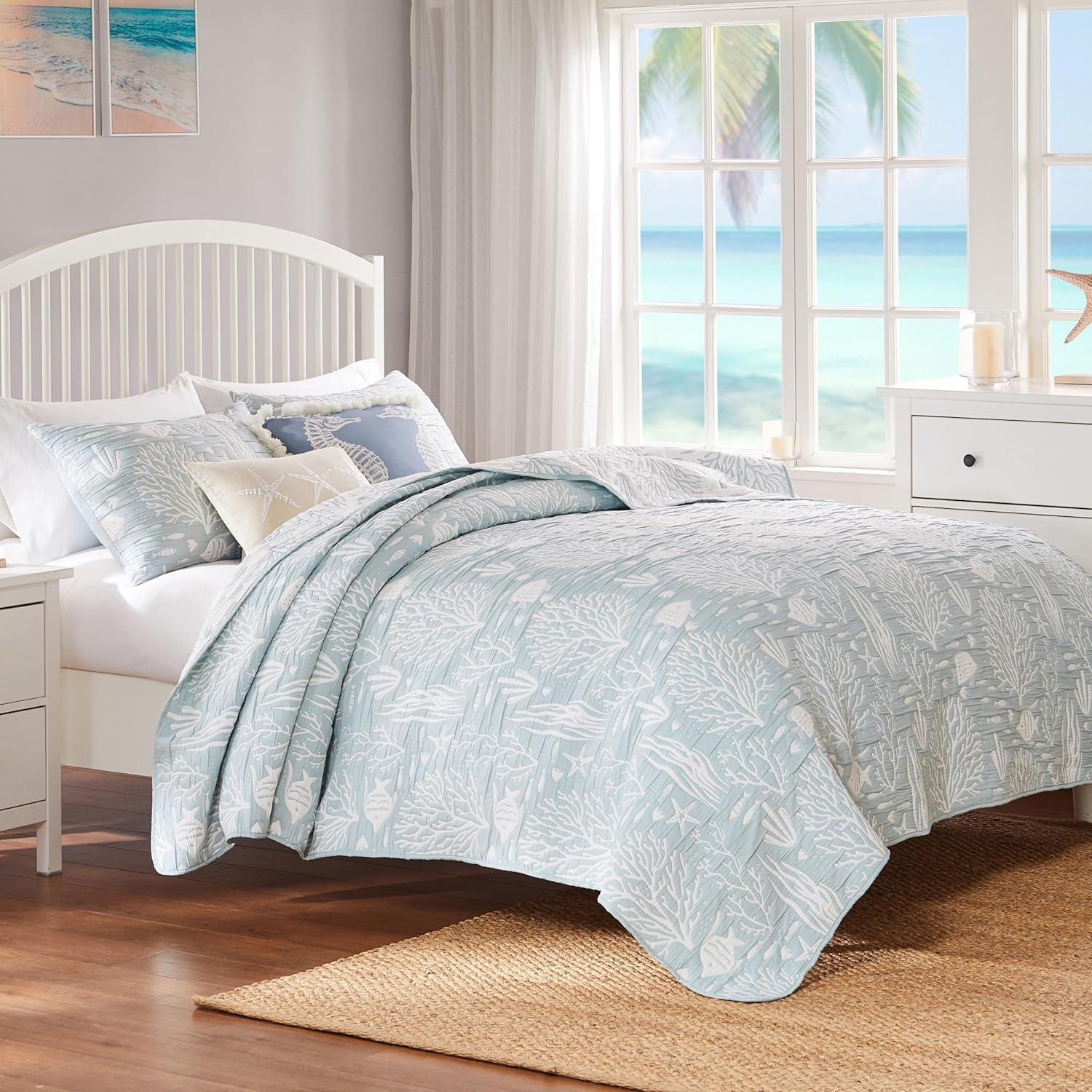 Greenland Home Fashions Coastal Paradise Jacquard Coverlet Set