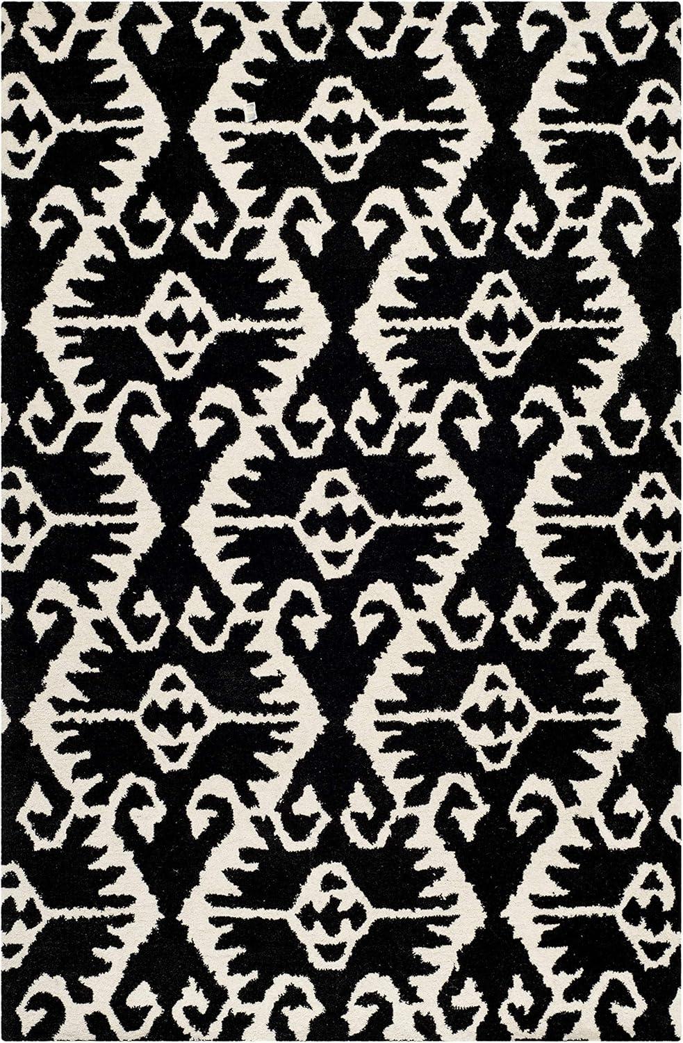 Wyndham WYD323 Hand Tufted Area Rug  - Safavieh