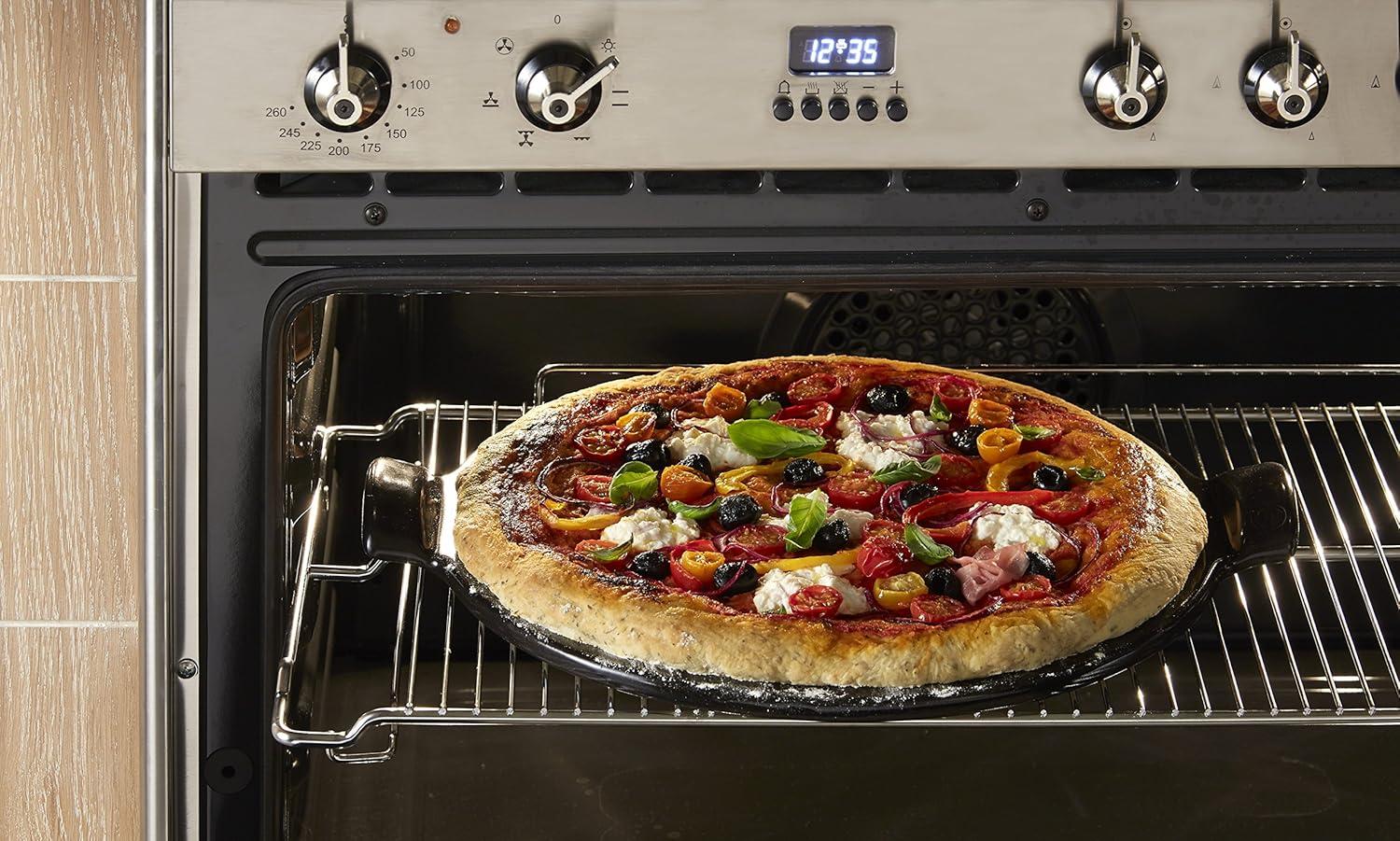 Black Round Glazed Clay Pizza Stone with Handles