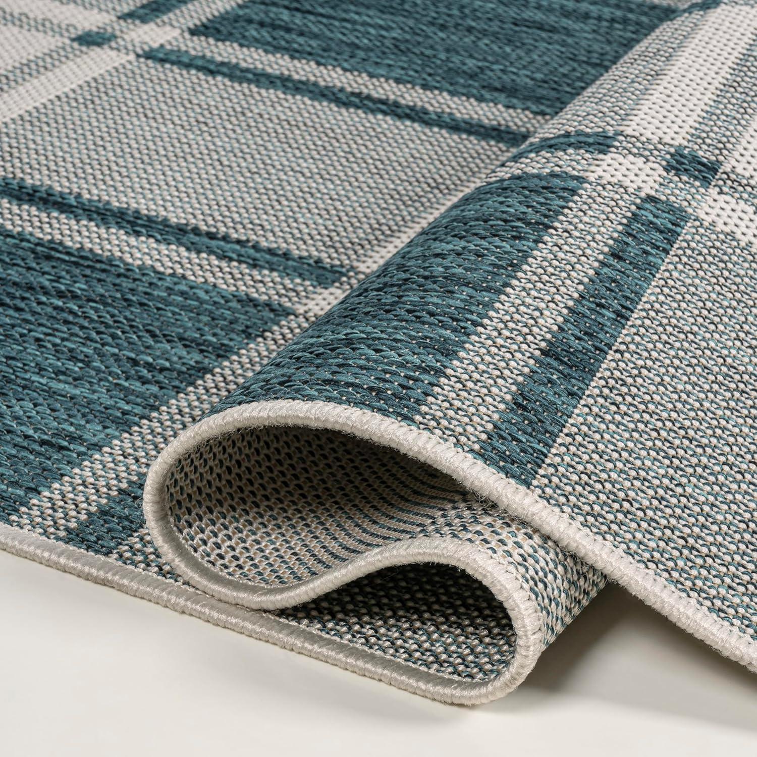 Sabine Traditional Farmhouse Bold Gingham Turquoise/Cream 8 ft. x 10 ft. Indoor/Outdoor Area Rug