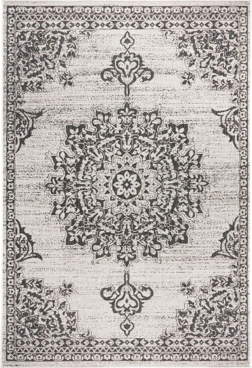 Nicole Miller Medallion Oriental Gray/Black Indoor/Outdoor Area Rug