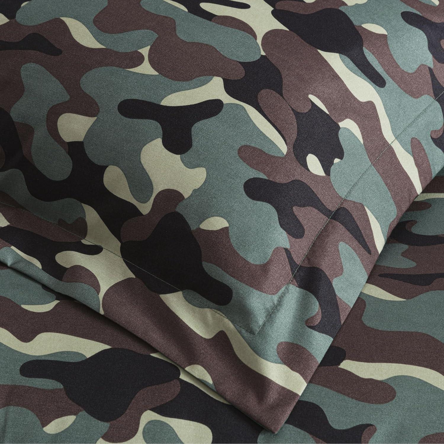 OLO Camouflage Printed Microfiber Reversible 3 Piece Comforter Set