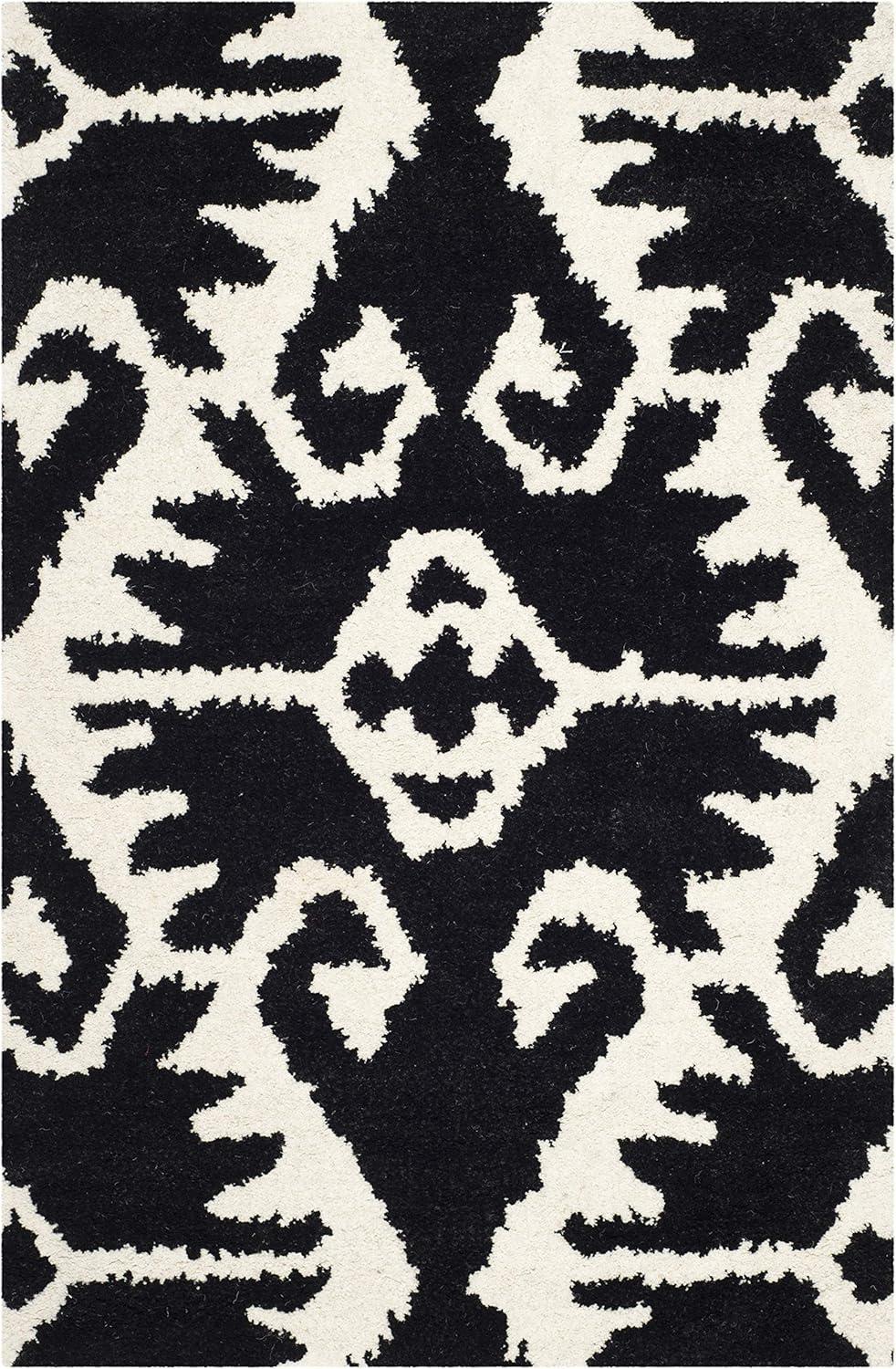 Wyndham WYD323 Hand Tufted Area Rug  - Safavieh