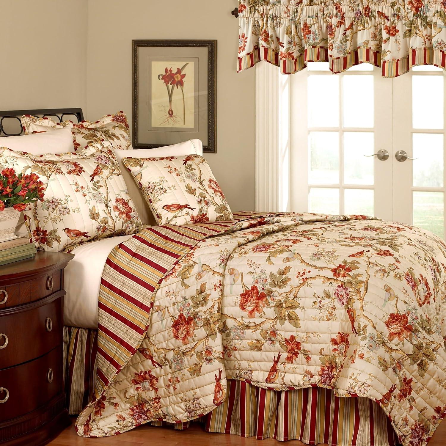 Waverly Charleston Chirp Quilt Set