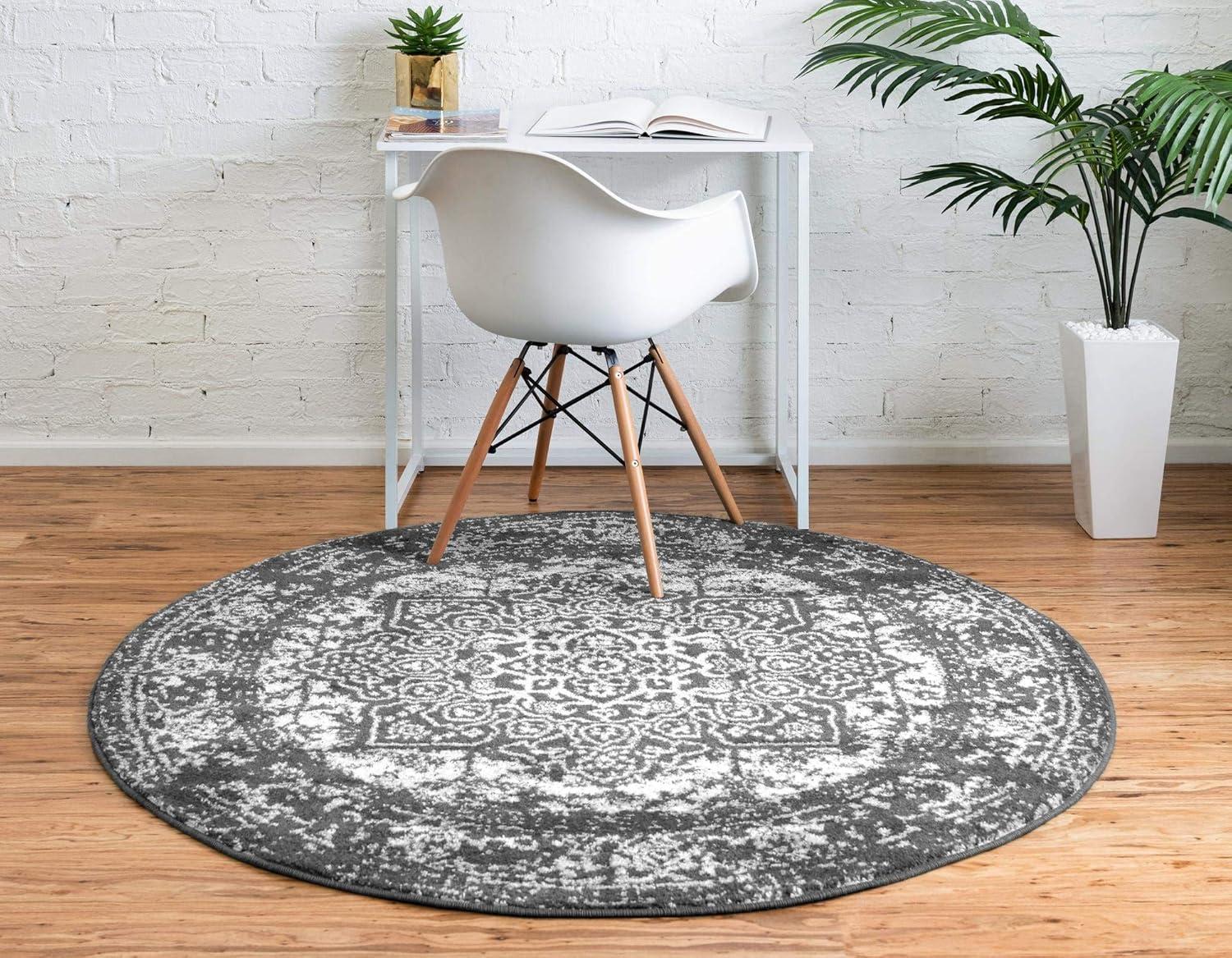 Unique Loom 5' 3 x 5' 3 Round Dark Gray Richmond Medallion Area Rug
