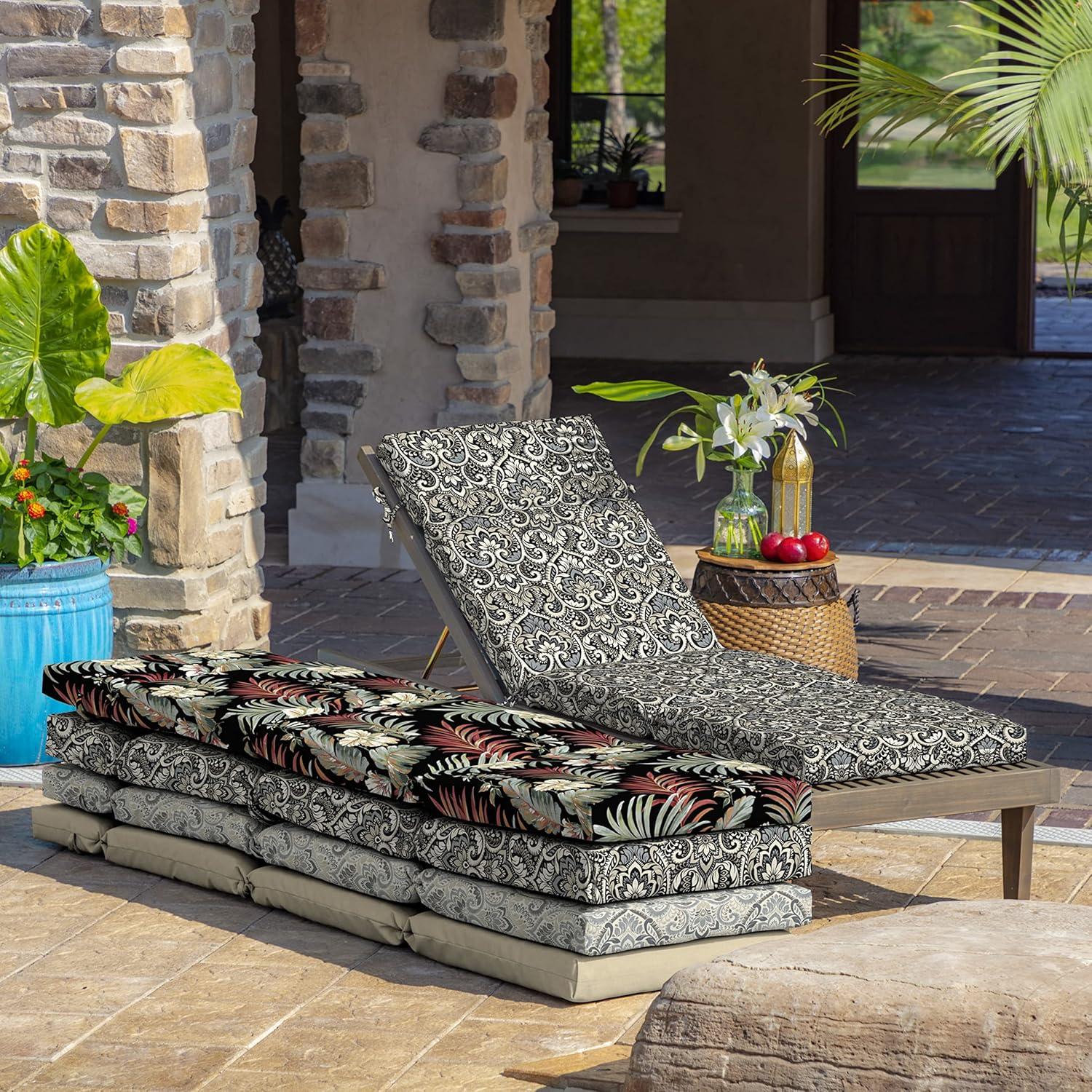 ARDEN Outdoor Chaise Lounge 3.5" Cushion
