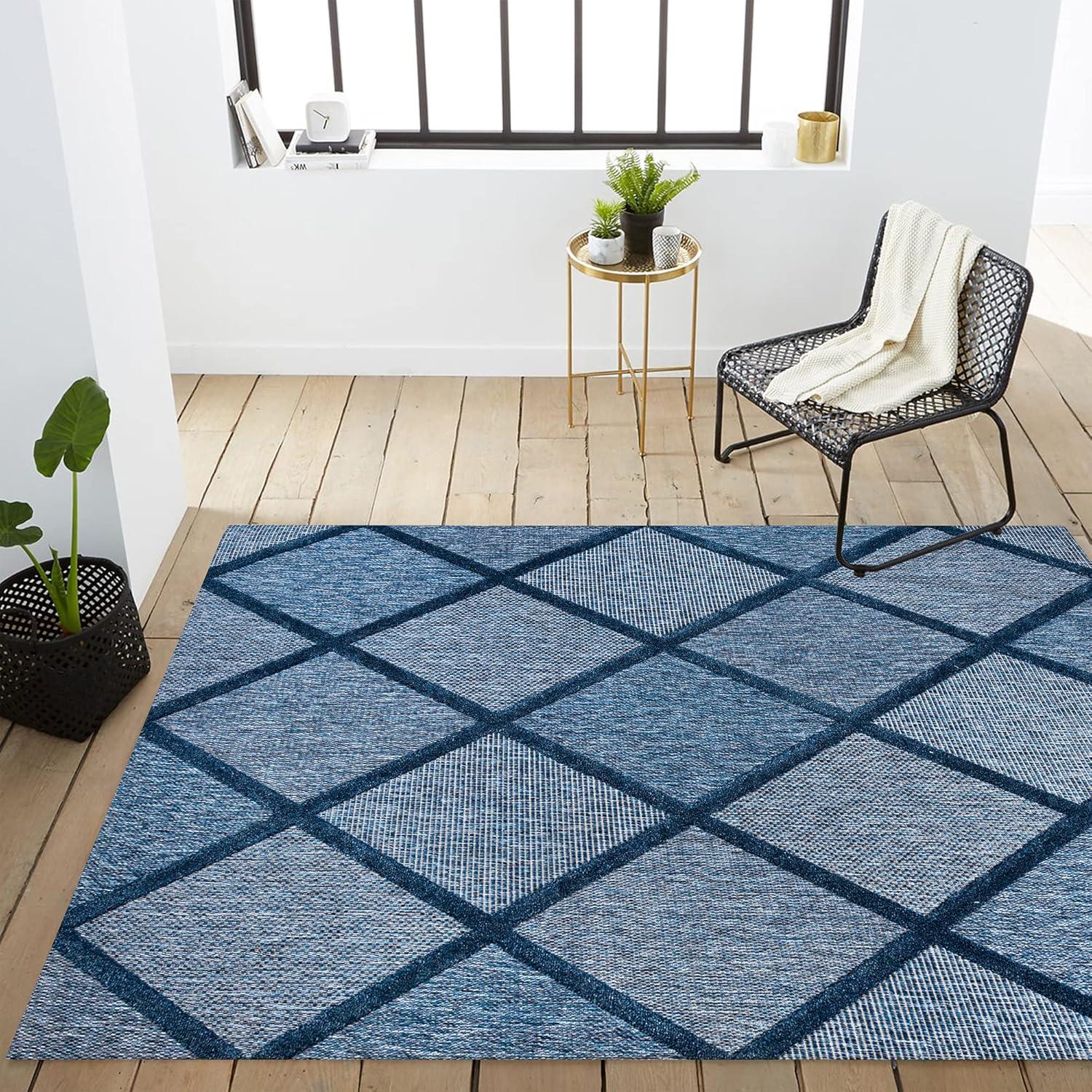 Salines Diamond Trellis Indoor/Outdoor Area Rug - JONATHAN Y