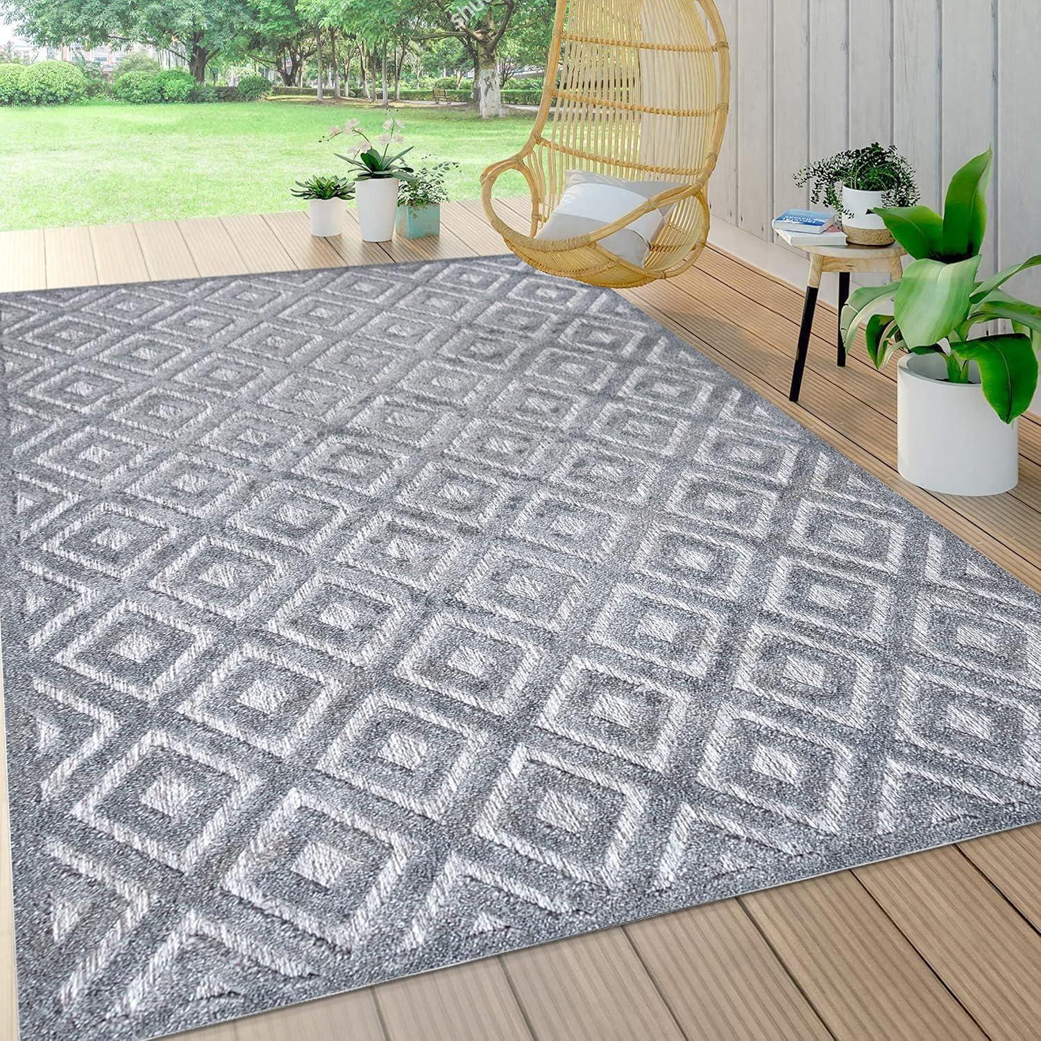 Portmany Neutral Diamond Trellis Indoor/Outdoor Area Rug - JONATHAN Y