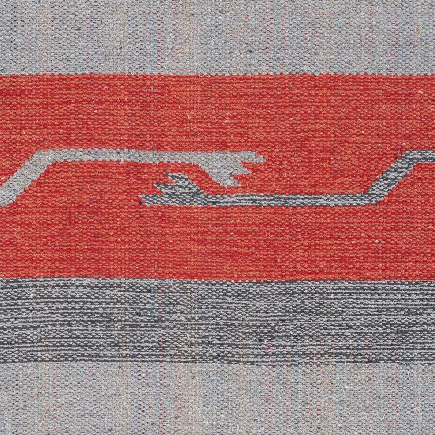 Nourison Baja Tribal Grey/Red 3'6" x 5'6" Area Rug, (4x6)