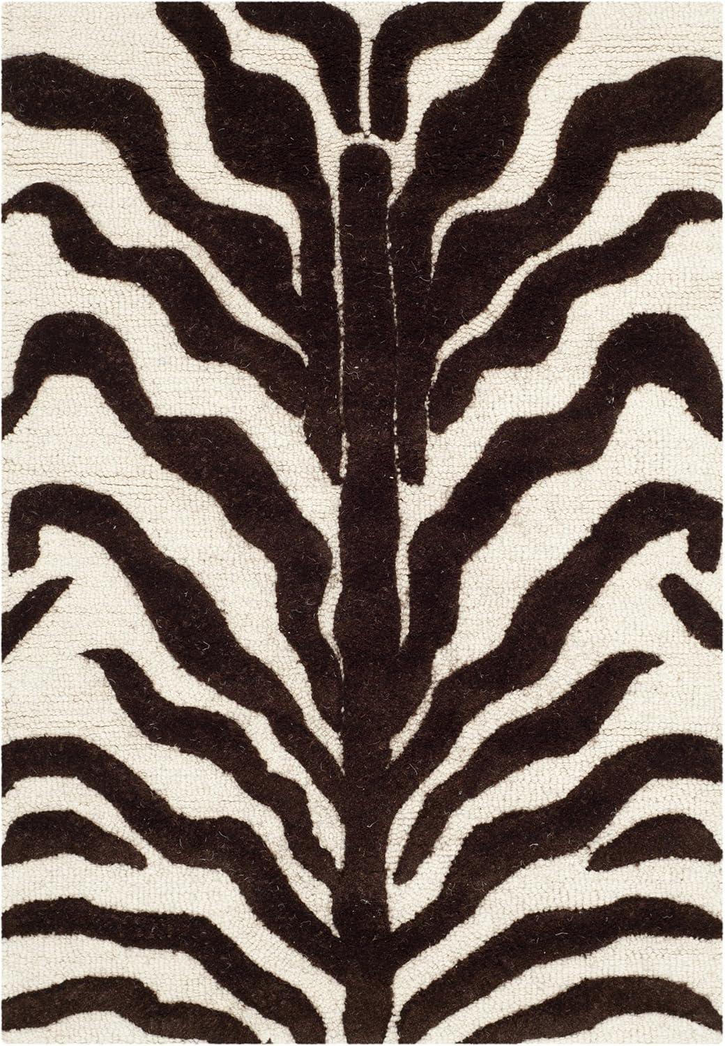 Cambridge CAM709 Hand Tufted Area Rug  - Safavieh