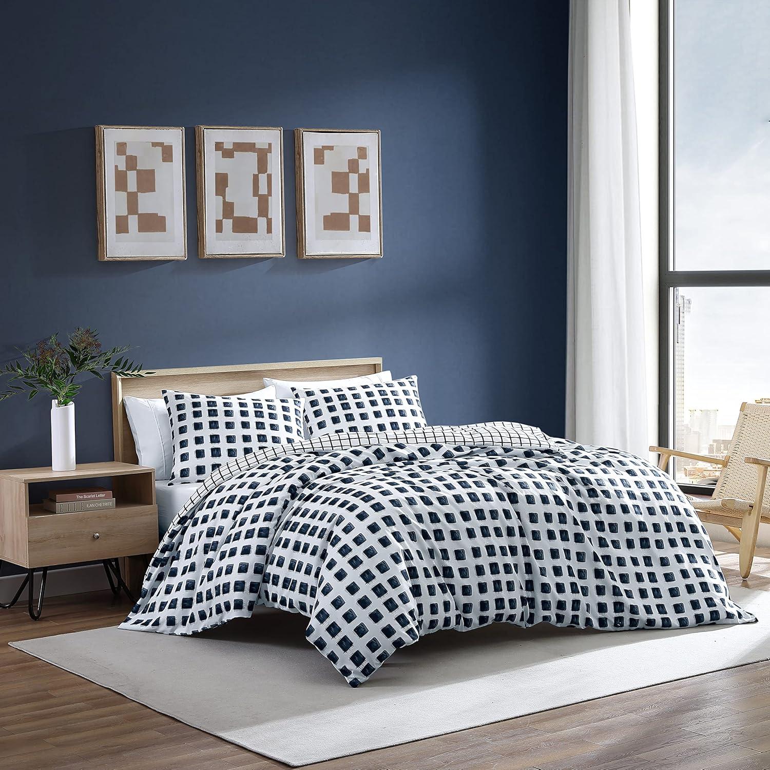 Urban Shibori Blue/White Microfiber Reversible Duvet Cover Set