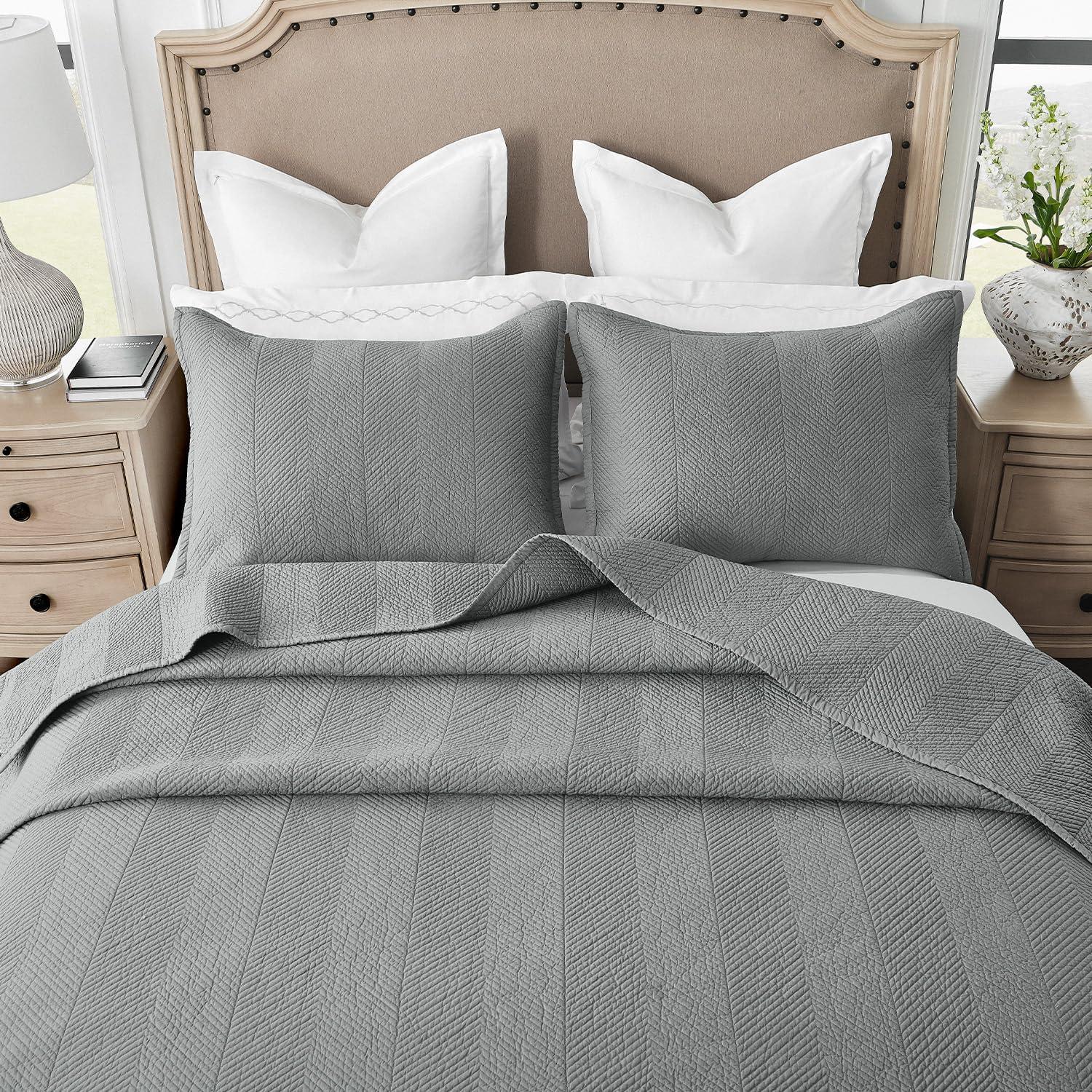 Calla Angel Evelyn Stitch Chevron Luxury Pure Cotton Quilt, Gray, Chevron, 3 Pieces Queen Quilt Set
