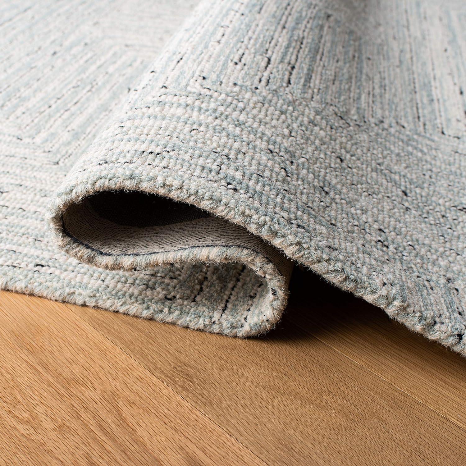 Micro-Loop MLP176 Hand Tufted Area Rug - Light Grey/Ivory - 5'x8' - Safavieh.