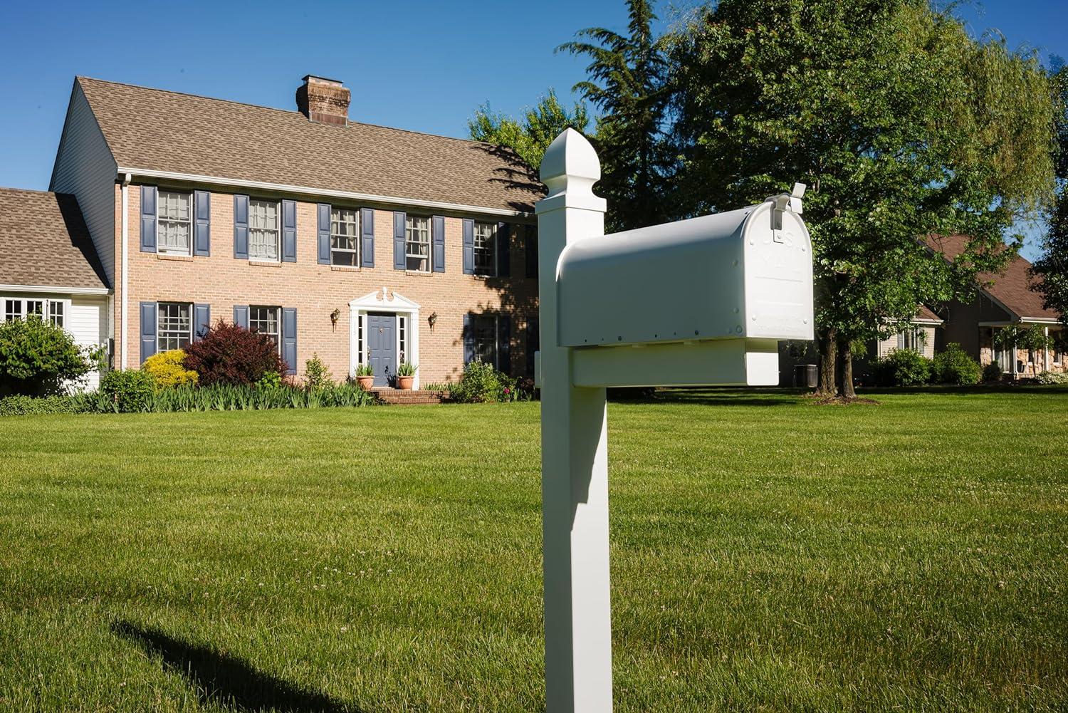 Medium White Aluminum Post Mount Mailbox