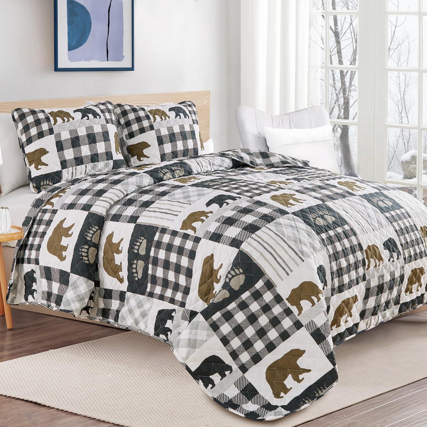 Market & Place Cedar Creek No Log Cabin Quilt Set