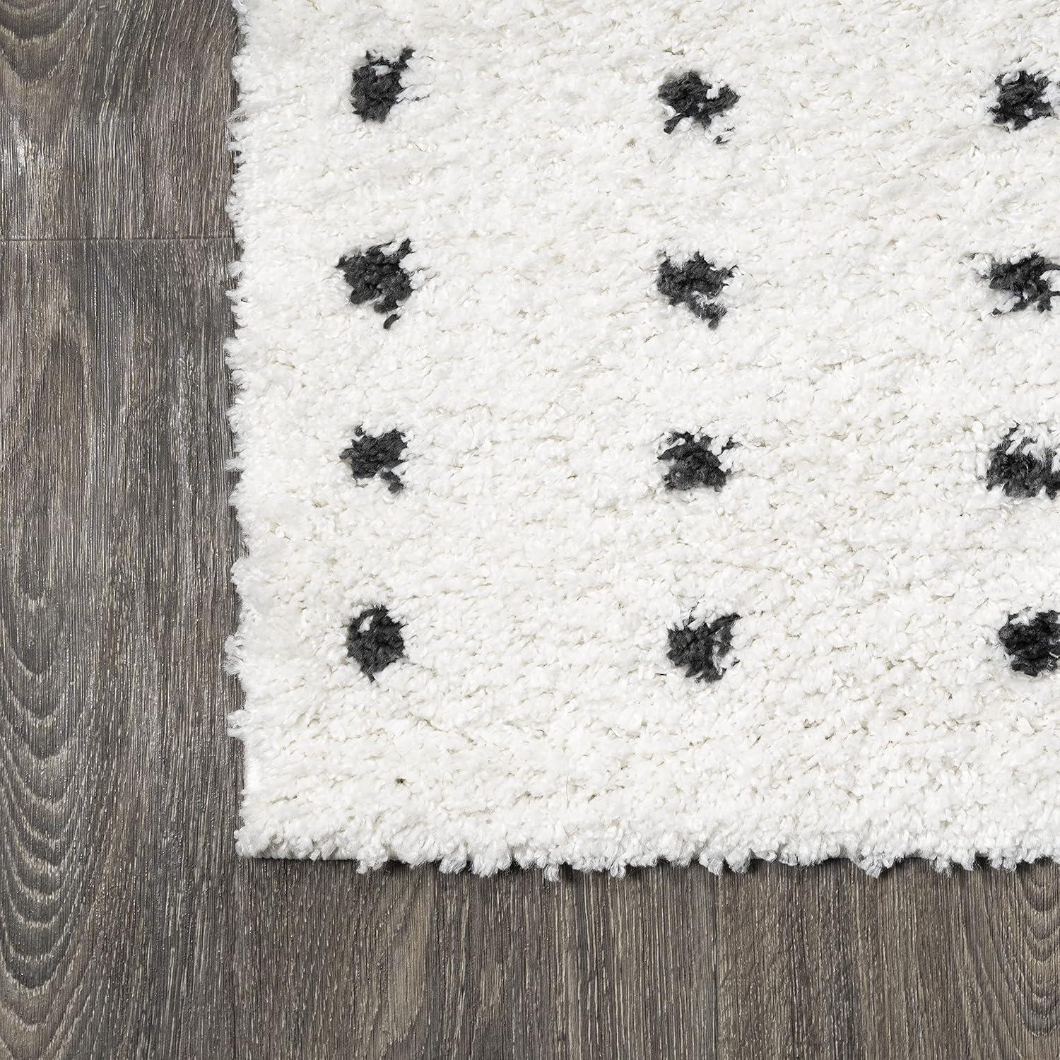 Pele Modern Geometric Dot Shag Indoor Area Rug - JONATHAN Y