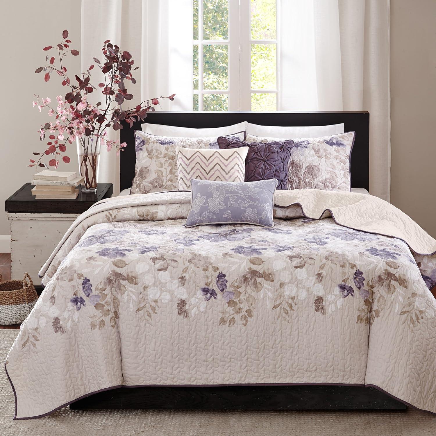 Floral 6 Piece Quilt Set with Throw Pillows