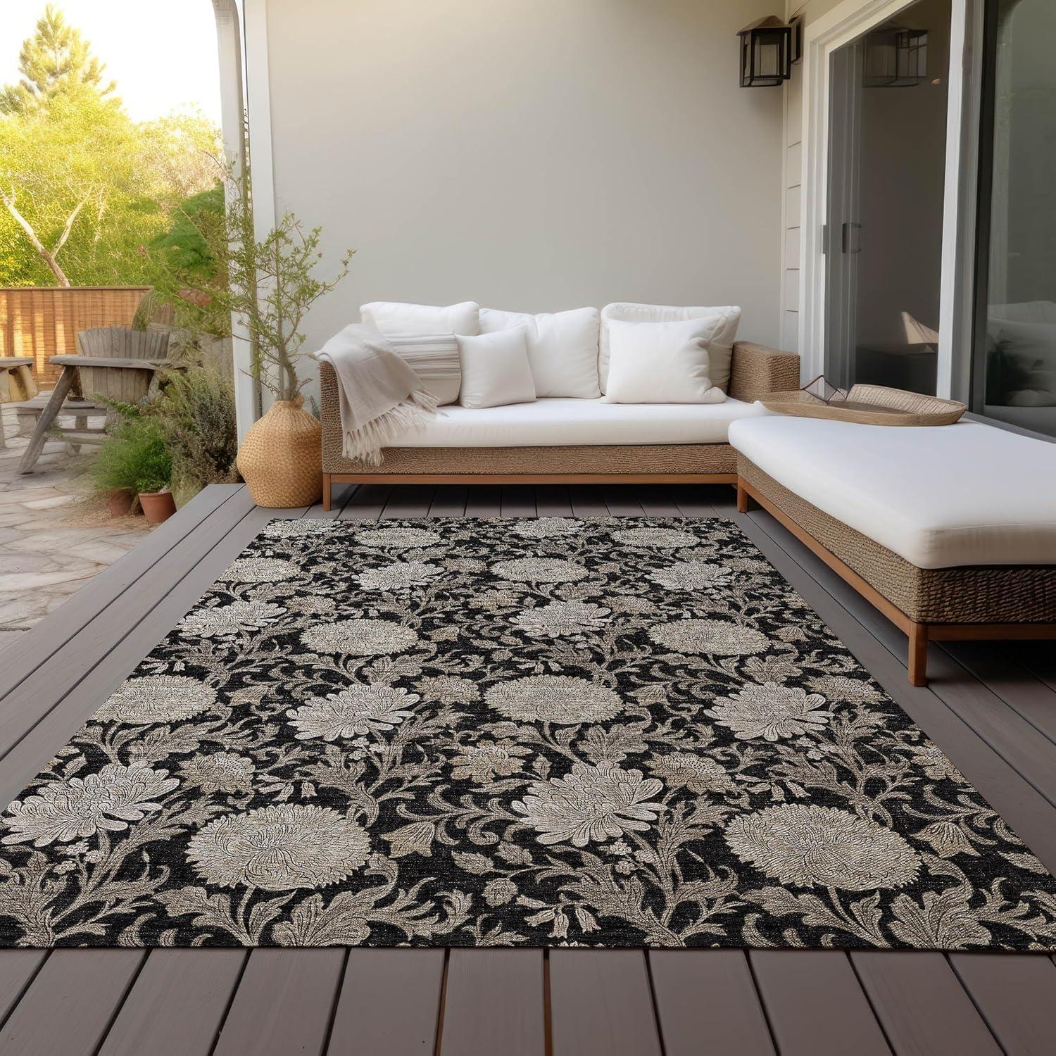 Black Floral Synthetic 5' x 7' Washable Area Rug