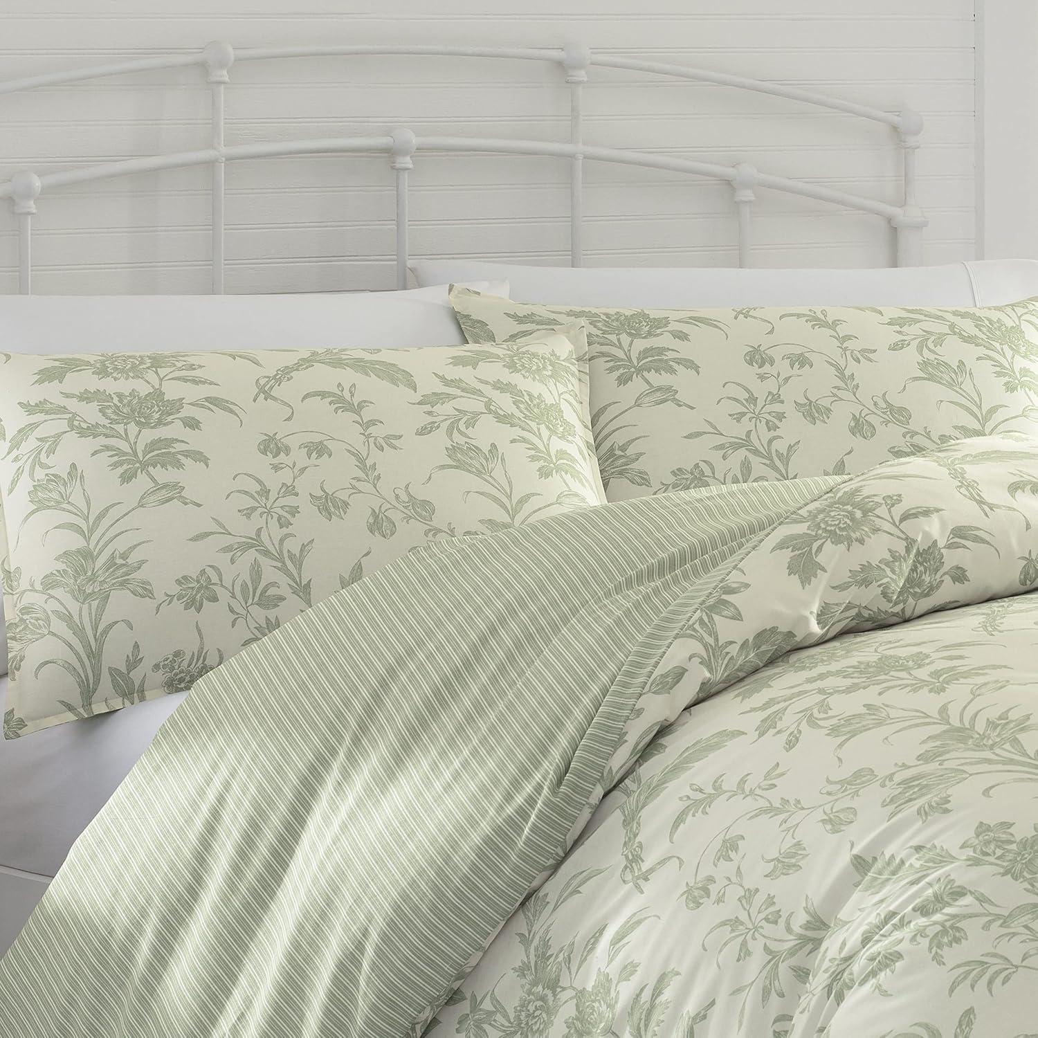 Laura Ashley Laura Ashley Natalie Green Cotton Bonus Duvet Cover Set