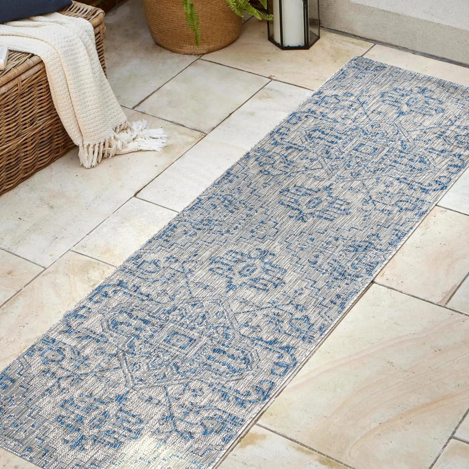 5'x8' Estrella Bohemian Medallion Textured Weave Indoor/Outdoor Area Rug, Navy/Gray - JONATHAN Y