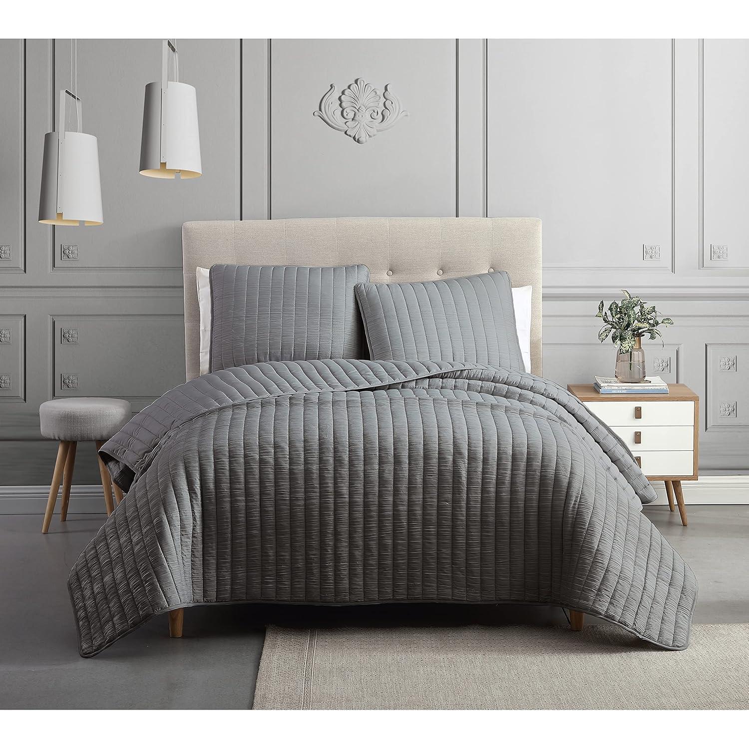 Riverbrook Home 3pc Full/Queen Moonstone Quilt Bedding Set Dark Gray: Polyester, Machine Washable, No Flange