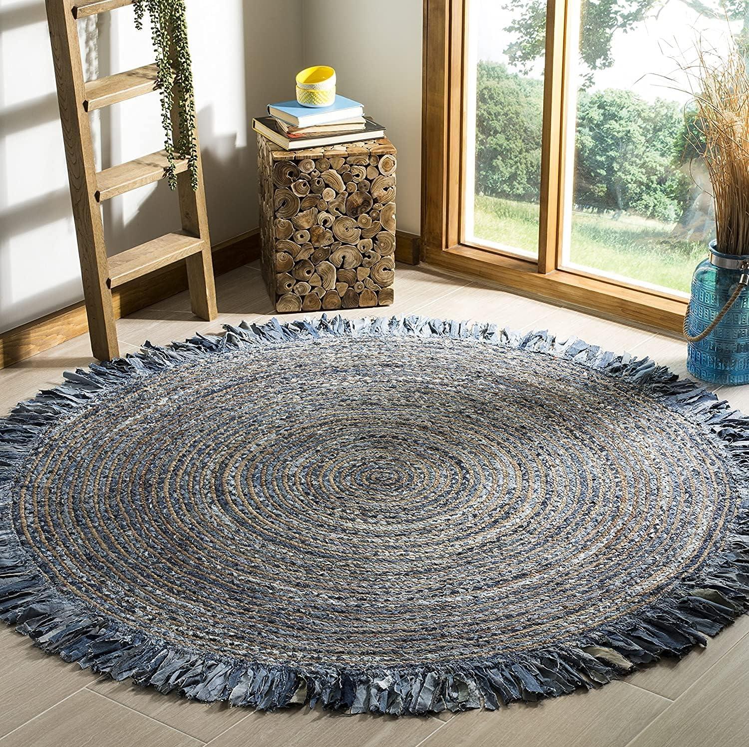 Abhay Handmade Flatweave Ivory/Denim Area Rug