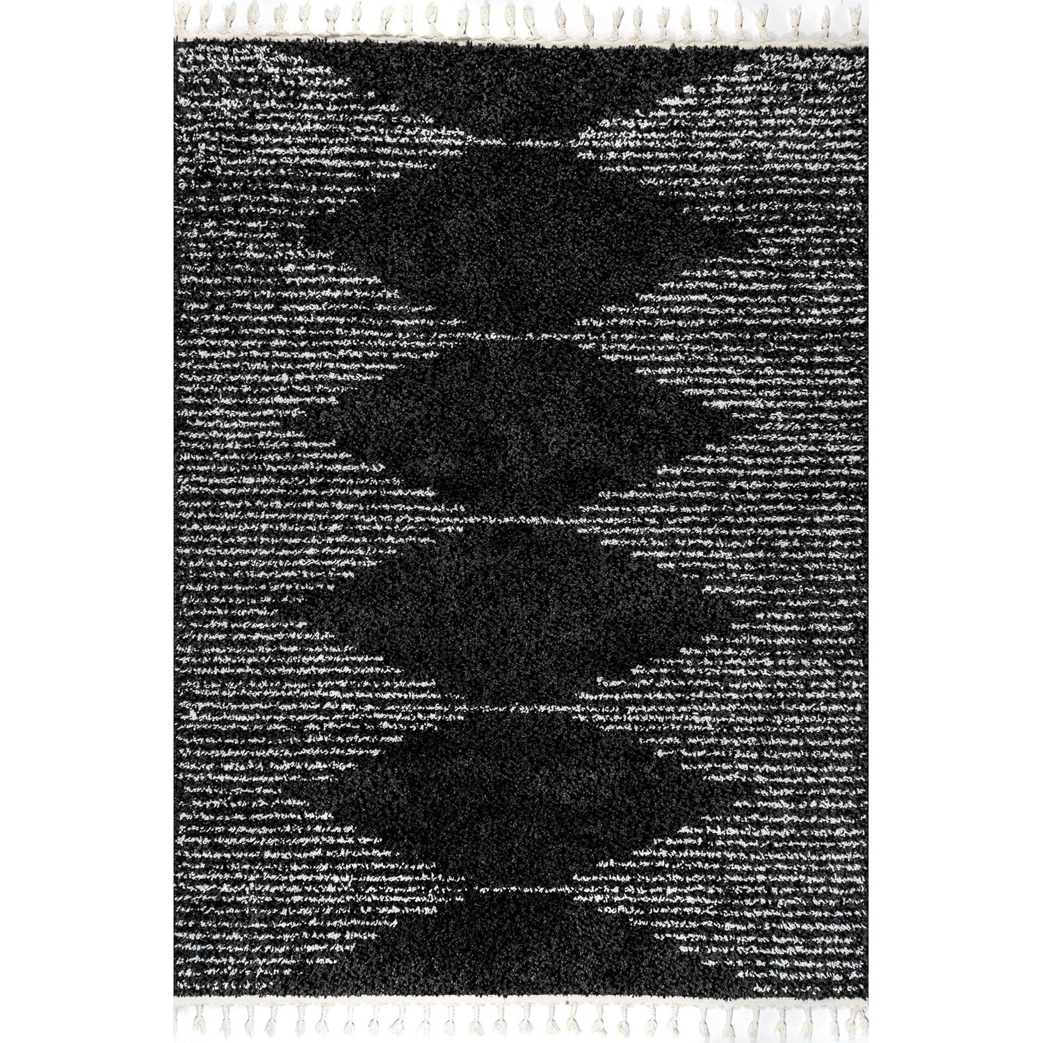 nuLOOM Bria Moroccan Diamond Tassel Area Rug