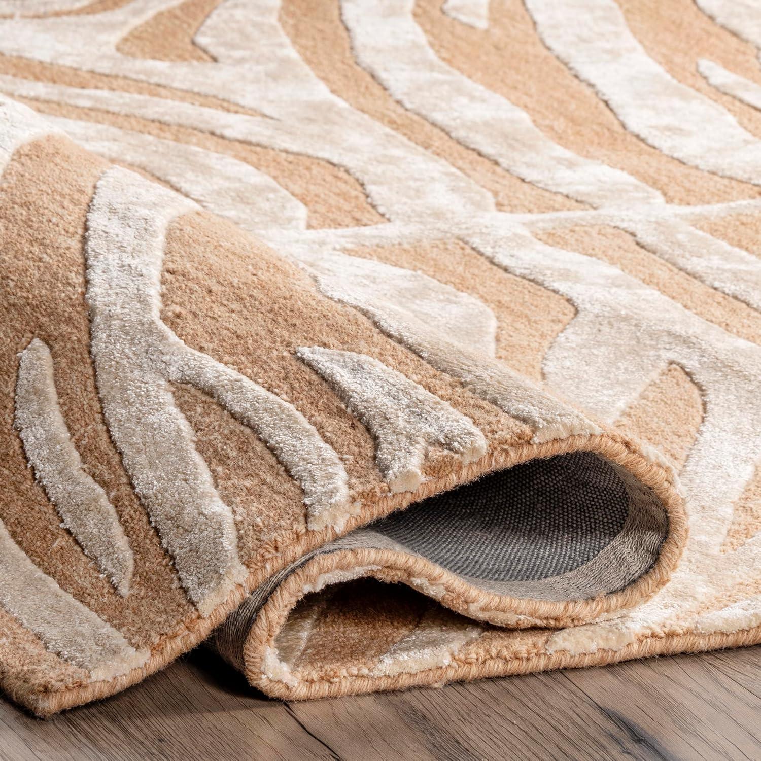 Nuloom Hand Tufted Plush Zebra Indoor Area Rug