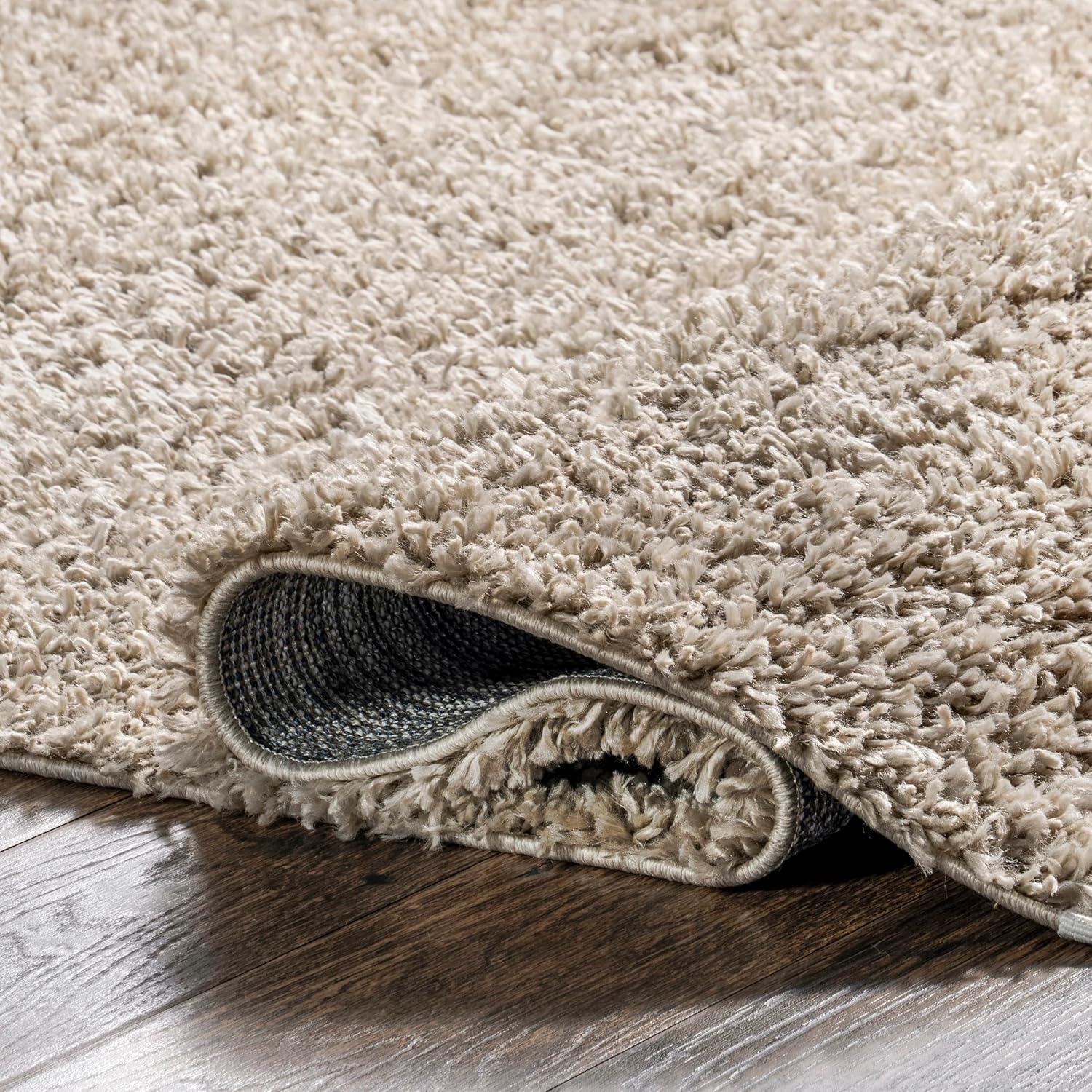 Nuloom Neva Solid 5x8 Shag Indoor Area Rug for Living Room Bedroom Dining Room Nursery, Beige/Ivory