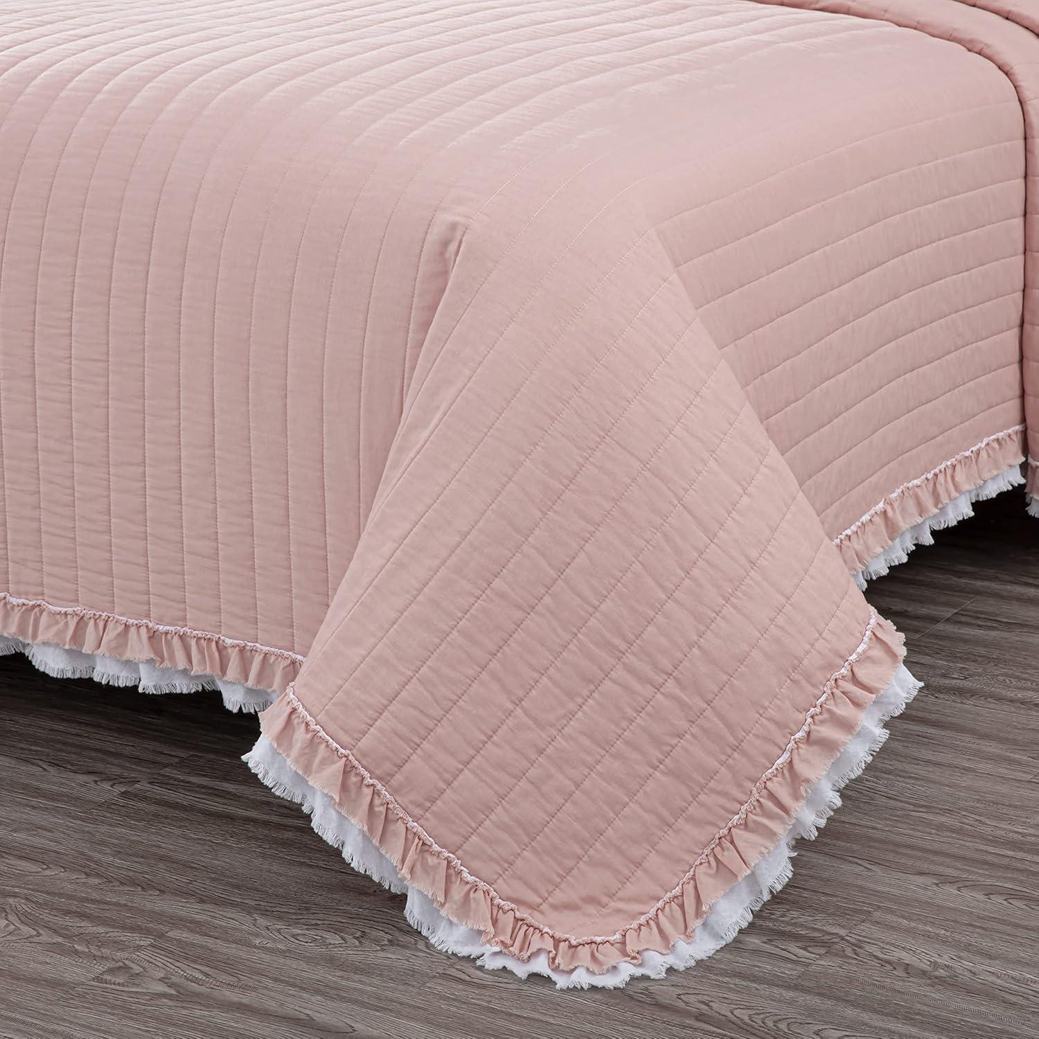 Chezmoi Collection Bonnie 2-Piece 100% Cotton Quilt Set Twin Size, Blush - Double Frayed Ruffled Edge Lightweight Pre-Washed Soft-Finished Cotton Bedspread for All Season