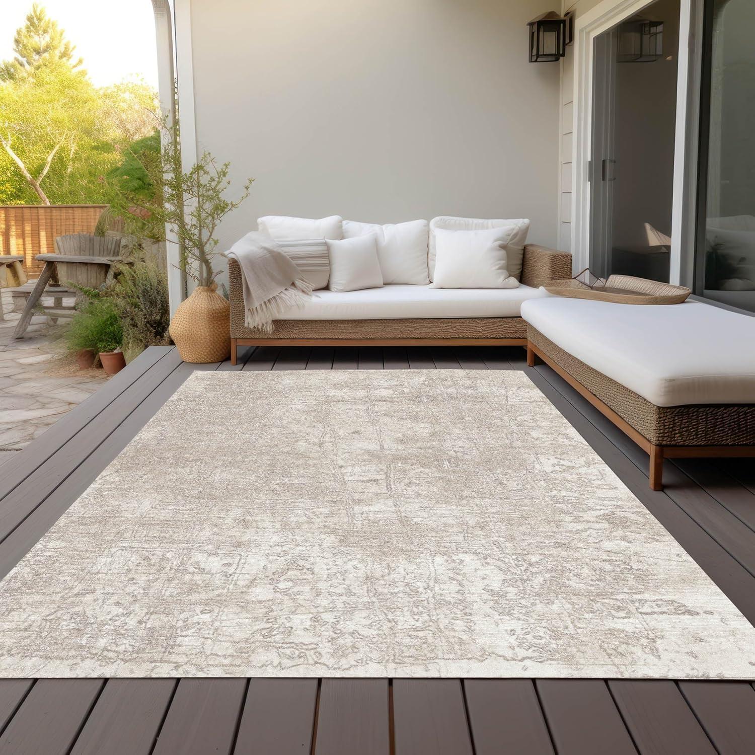 Ivory Flat Woven Synthetic Reversible Area Rug 2'6" x 3'10"