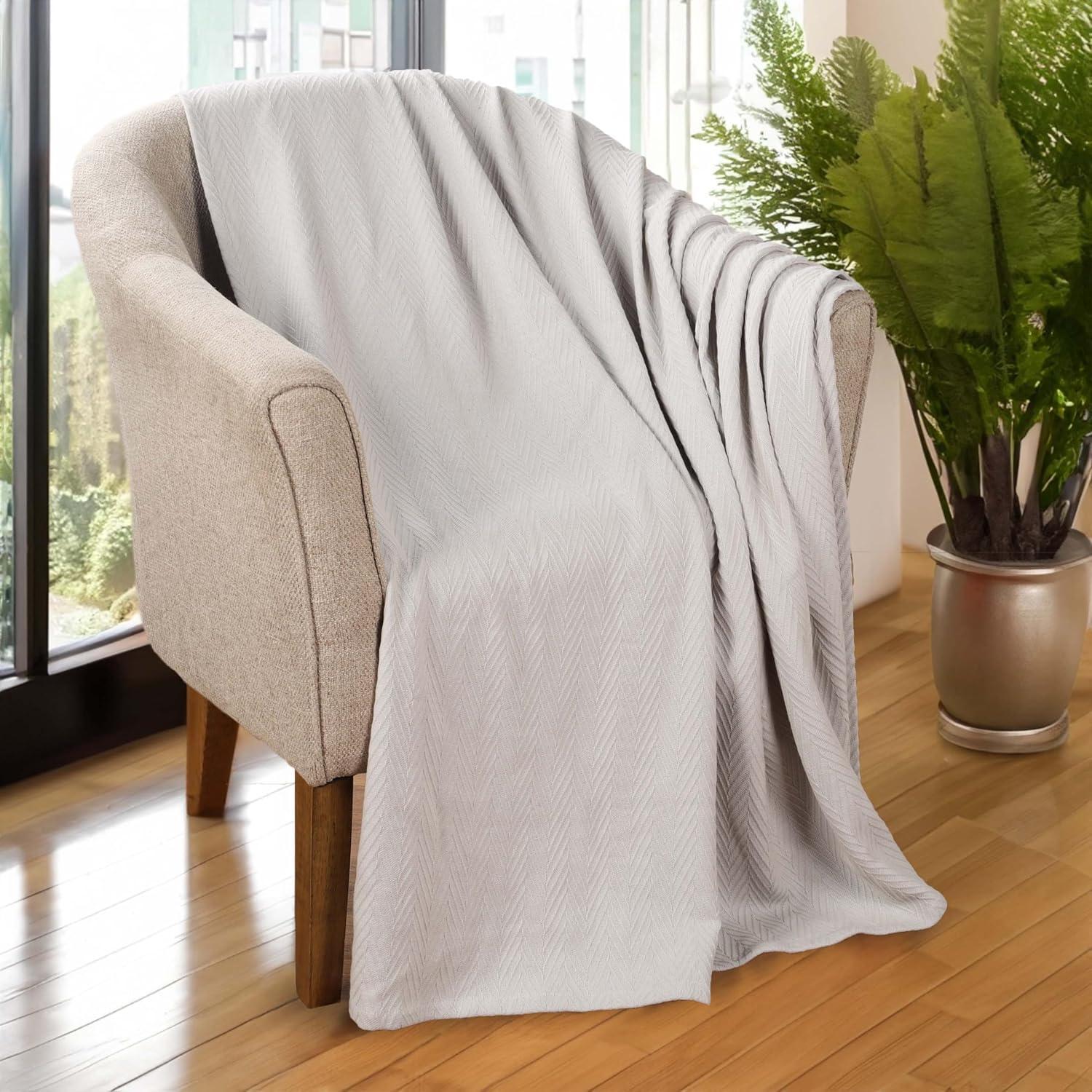Superior Metro Chevron Zig-Zag All-Season Cotton Blanket, Twin, Silver