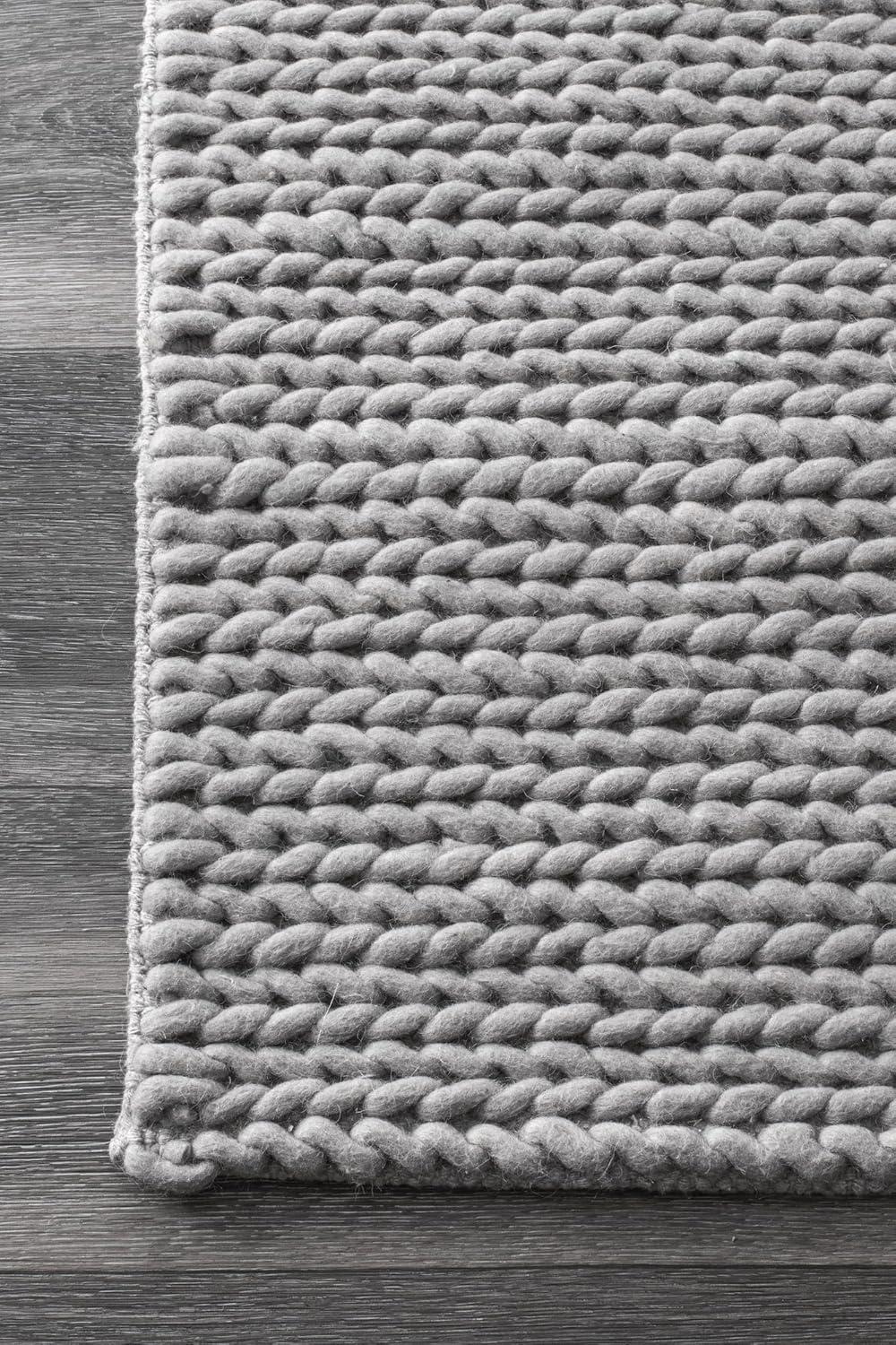 Hand-Tufted Braided Light Grey Wool Blend 3'x5' Area Rug