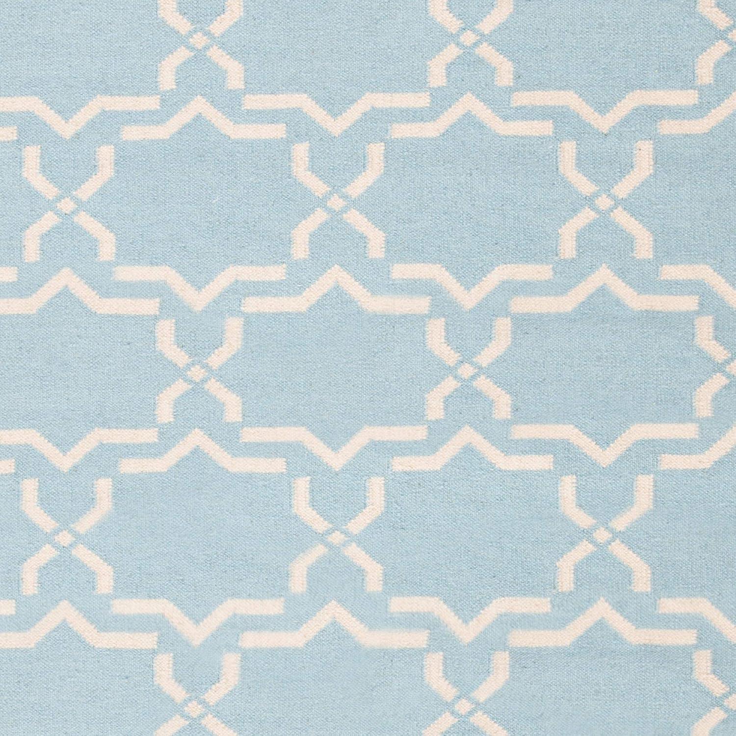 SAFAVIEH Dhurrie Myles Geometric Moroccan Wool Area Rug, Light Blue/Ivory, 3' x 5'