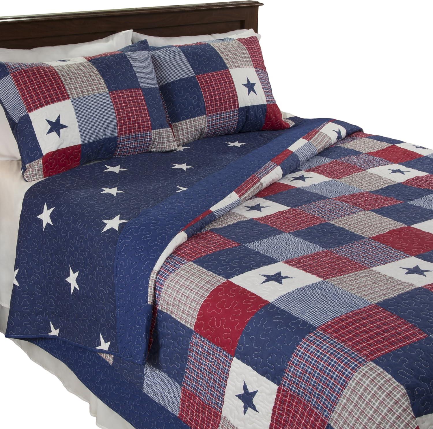 Caroline Quilt Set - Microfiber Americana Stars and Plaid Patchwork Bedding with 2 Pillow Shams