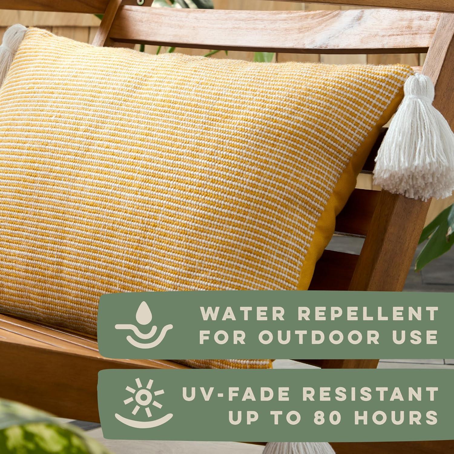 Town & Country Living TOWN & COUNTRY TERRA Alara Ribbed Texture Indoor Outdoor Decorative Pillow 20"x20"